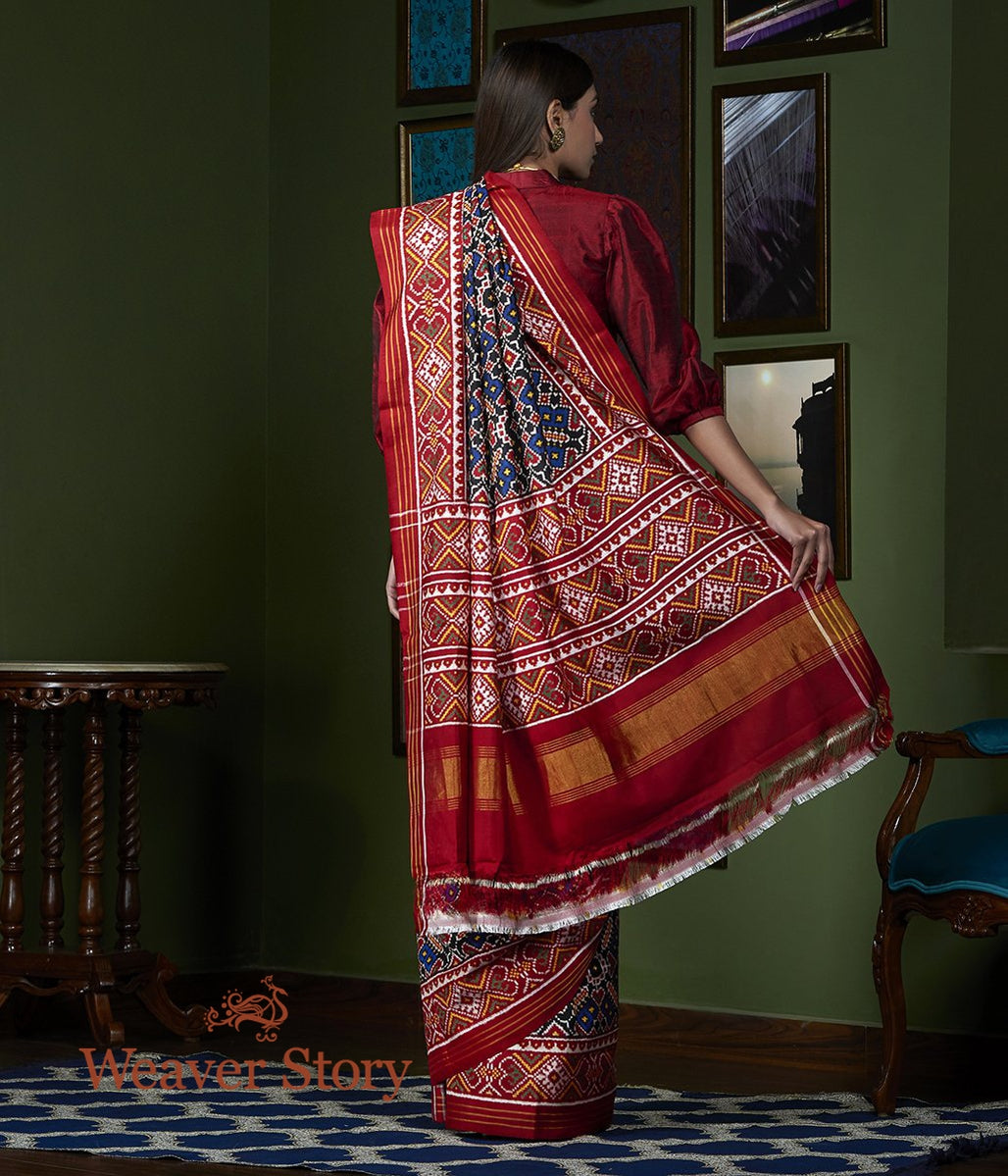 Handwoven_Indigo_Blue_Patan_Patola_Saree_WeaverStory_03