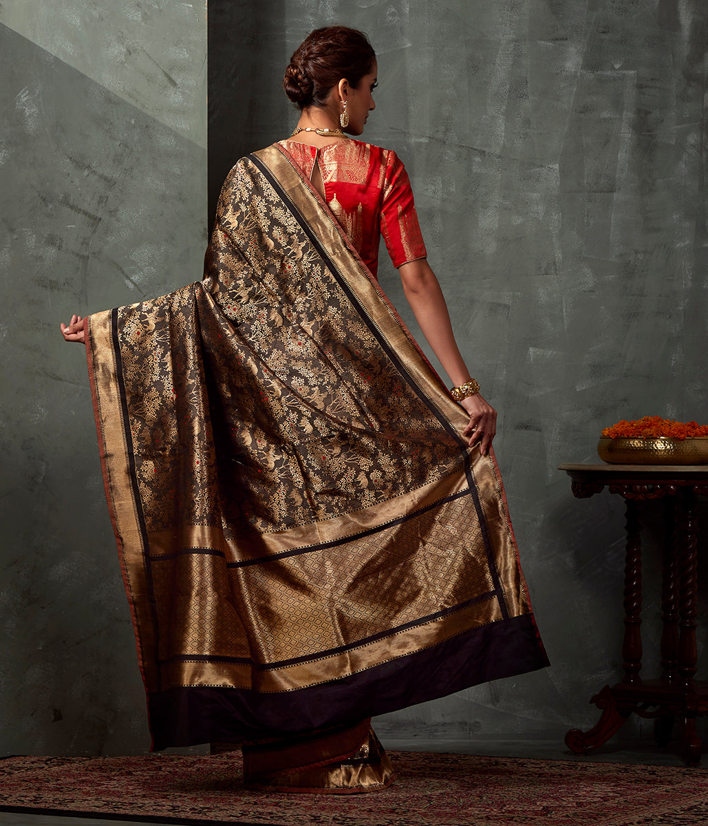 Handloom_Black_Kimkhab_Shikargah_Banarasi_Saree_WeaverStory_03