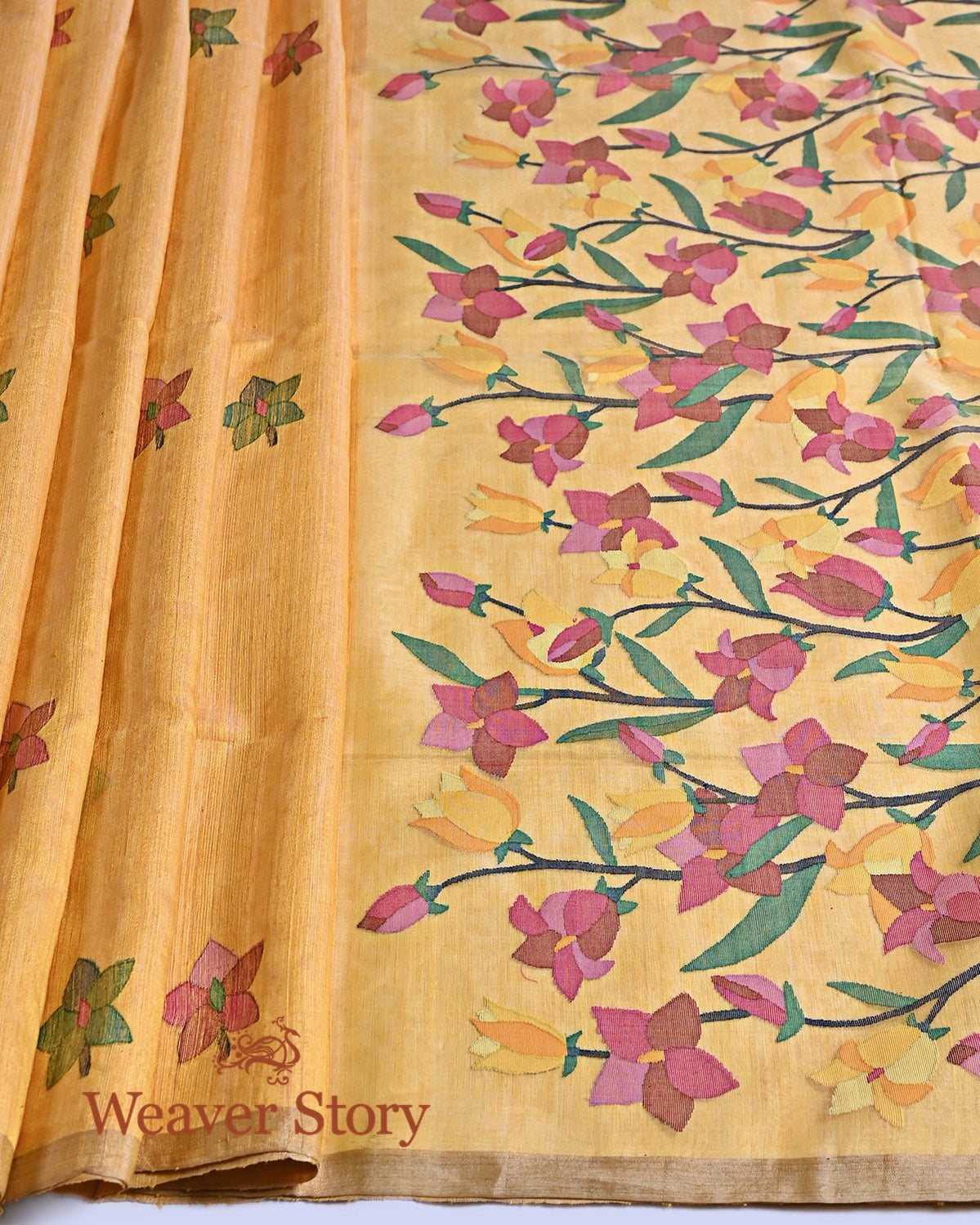 Handwoven_Yellow_Matka_Silk_Jamdani_Saree_WeaverStory_03