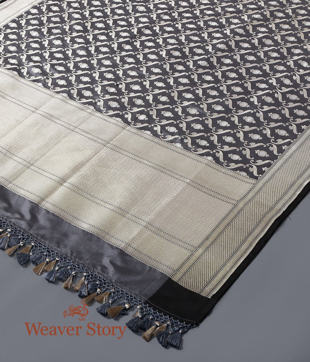 Handloom_Grey_Katan_Silk_Cutwork_Meenakari_Jangla_Dupatta_WeaverStory_03