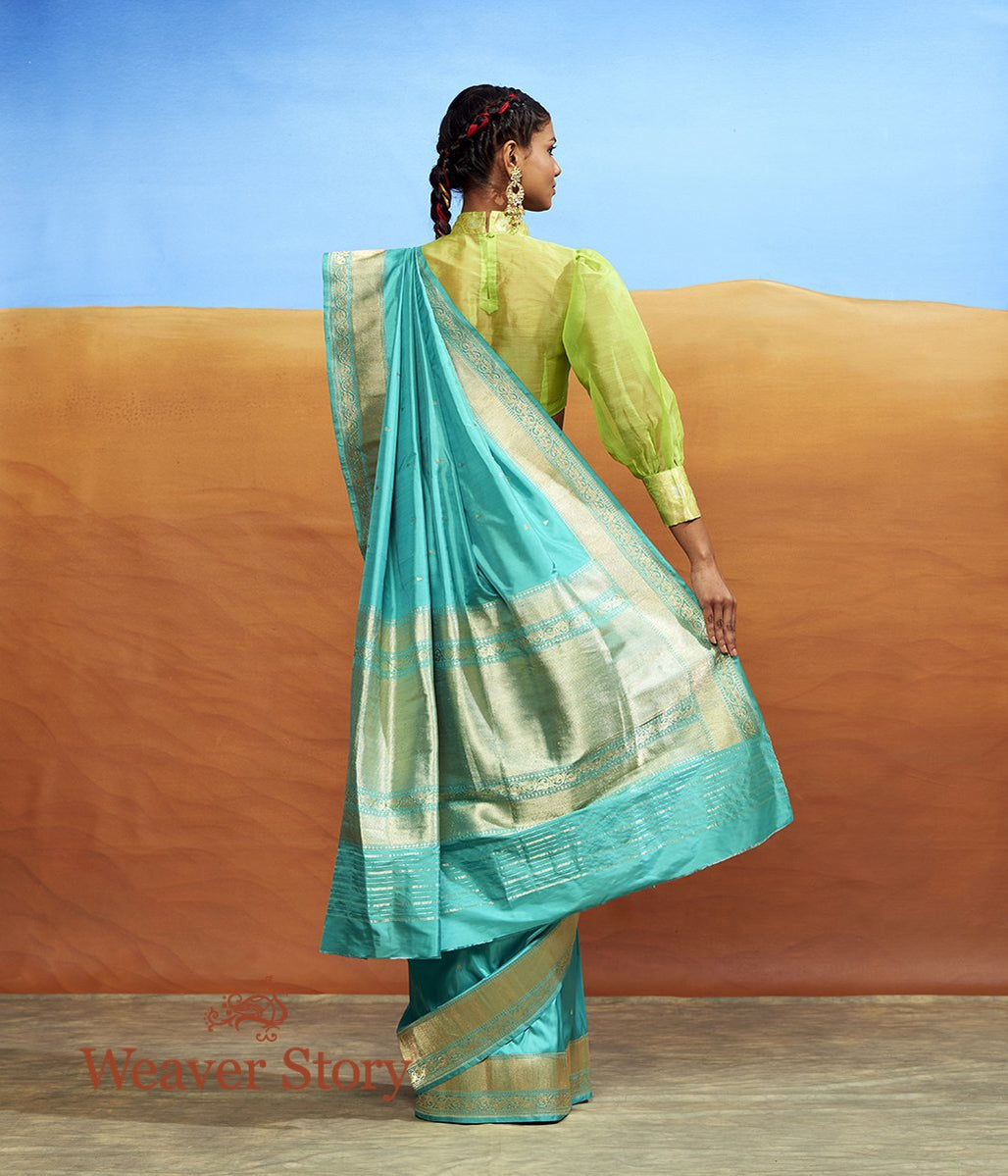 Handloom_Light_Blue_Kadhwa_Booti_Saree_with_Kadhwa_Border_WeaverStory_03
