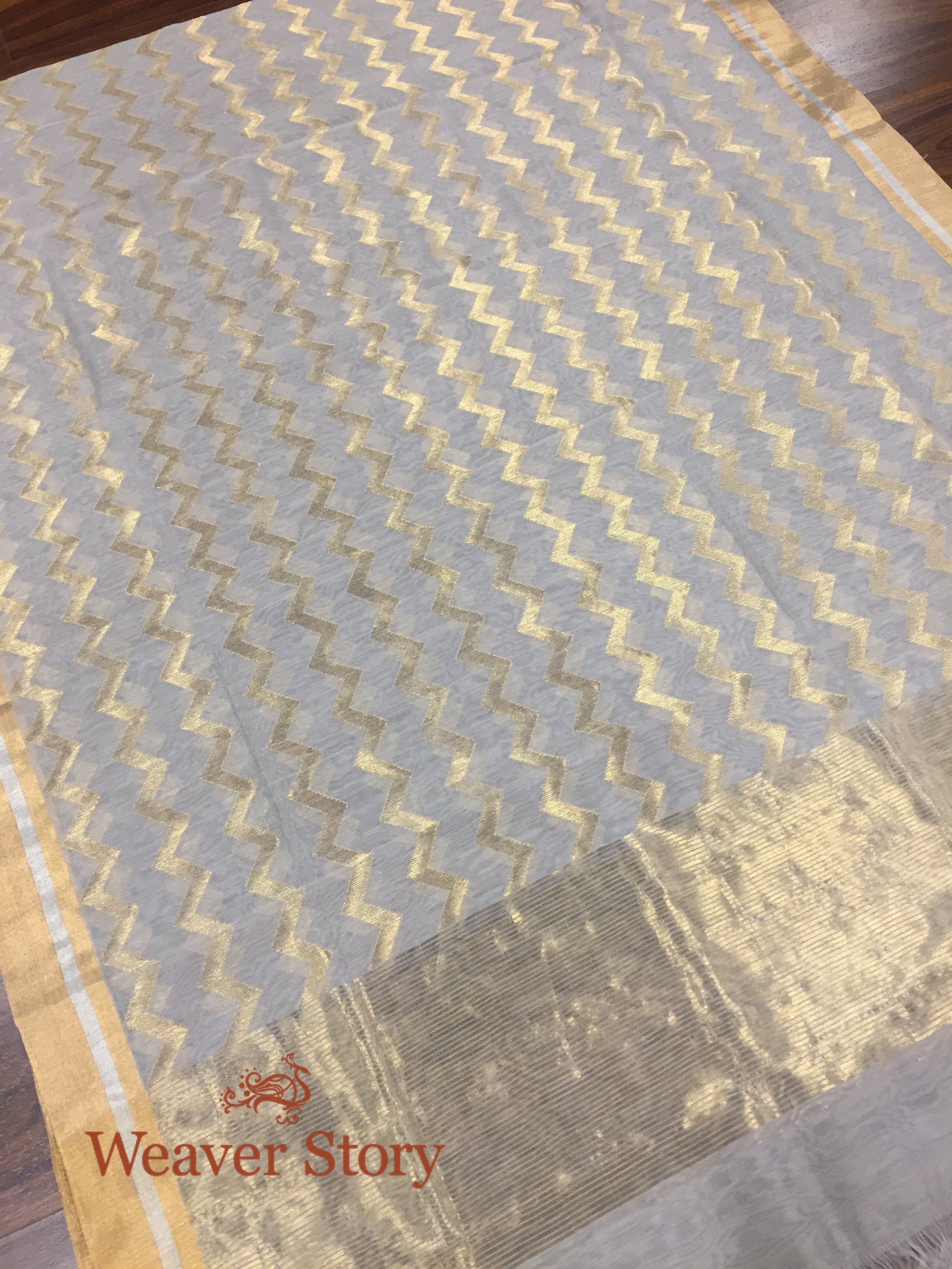 Handloom_Cotton_Silk_Geometric_Pattern_Dupatta_WeaverStory_03