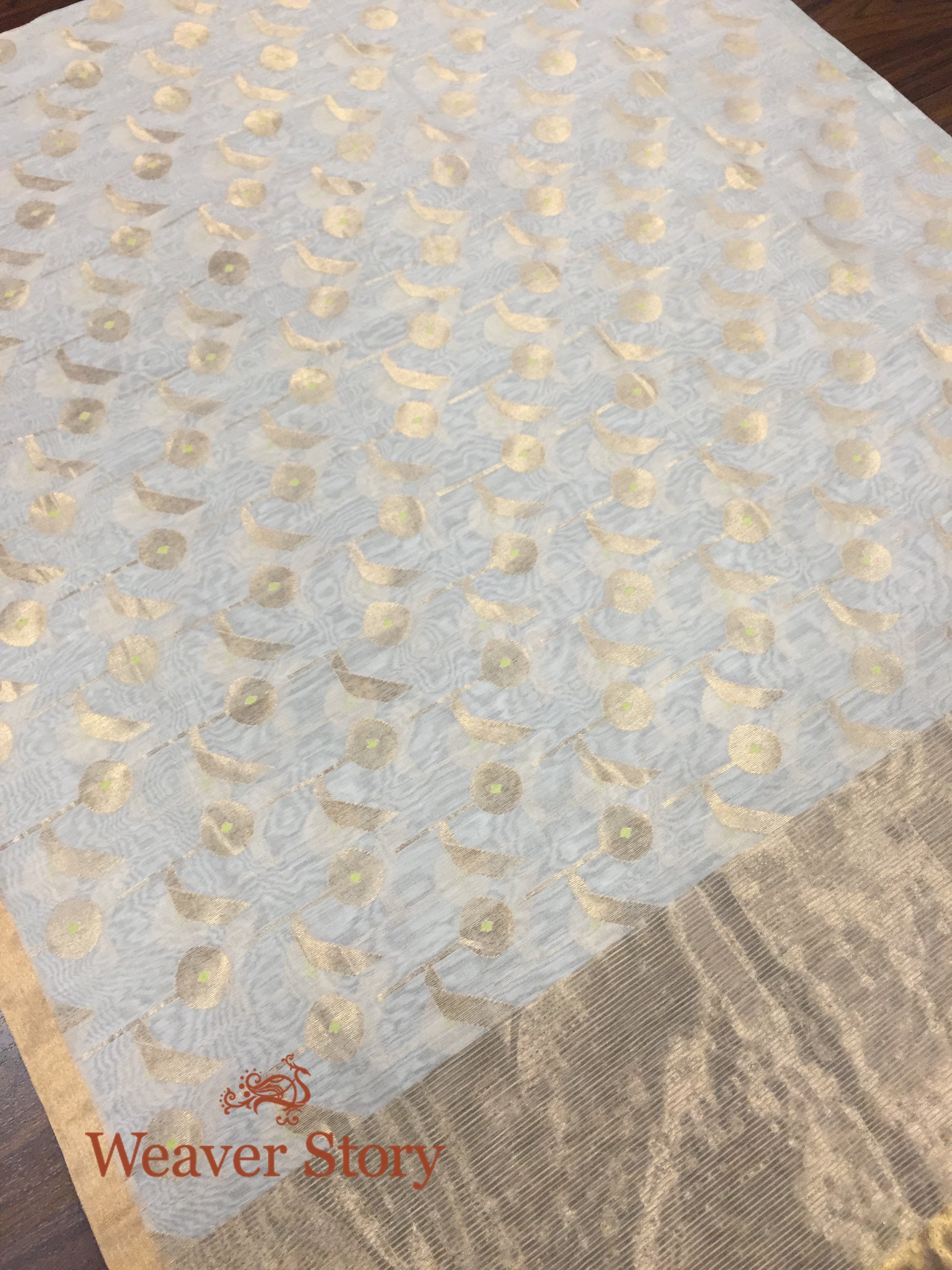 Handloom_Cotton_Silk_Chanderi_Dupatta_in_Offwhite_WeaverStory_03