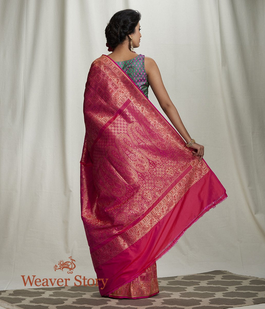 Handwoven_Pink_Banarasi_Gharchola_Saree_WeaverStory_03