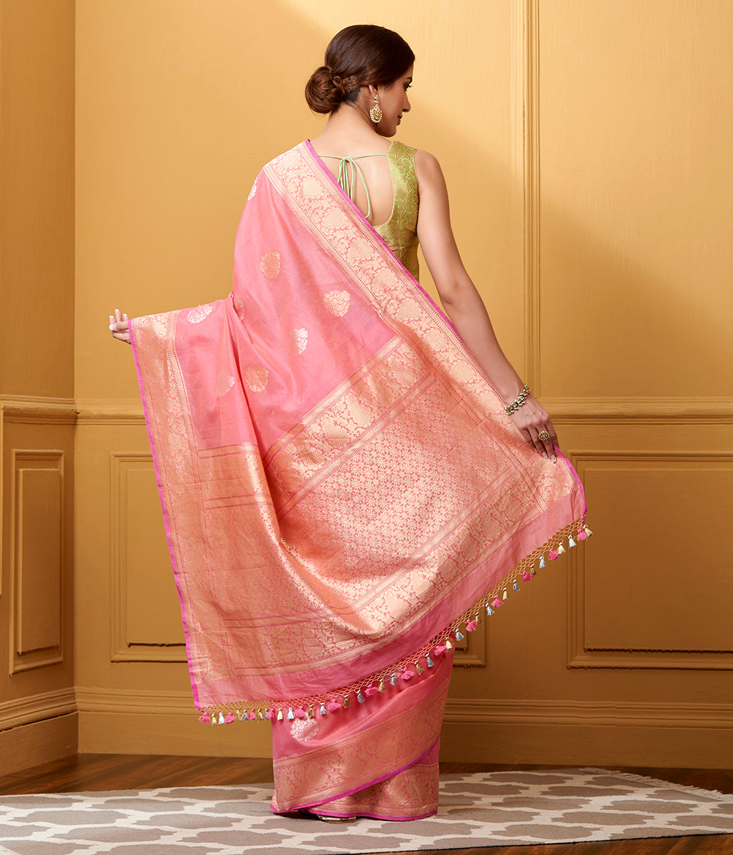 Handloom_Rose_Pink_Kora_Cotton_with_Kadhwa_Boota_WeaverStory_03