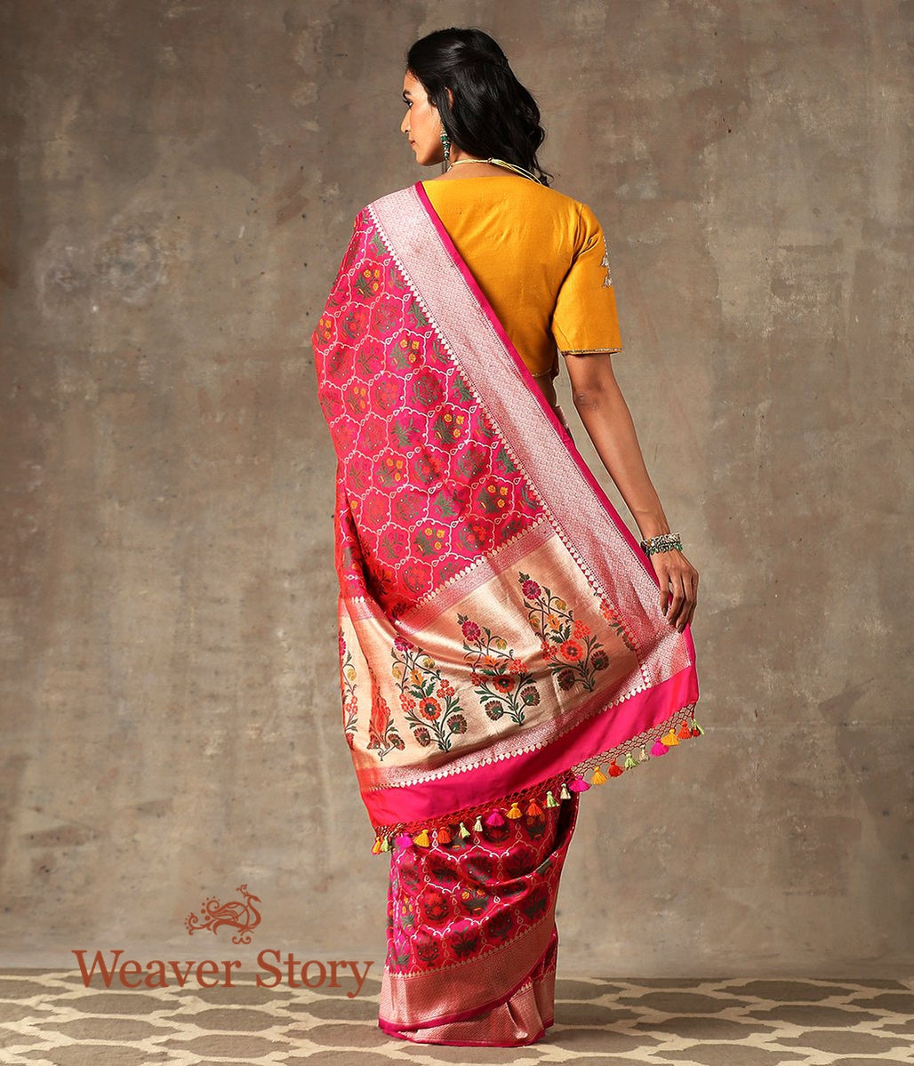 Handwoven_Pink_Meenkaari_Mehrab_Patola_Saree_WeaverStory_03