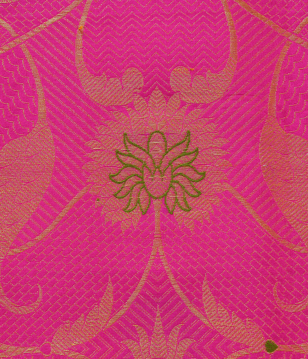 Handloom_Pink_Kimkhab_Fabric_with_Kadhwa_Meenakari_Jaal_and_Meenakari_Border_WeaverStory_03