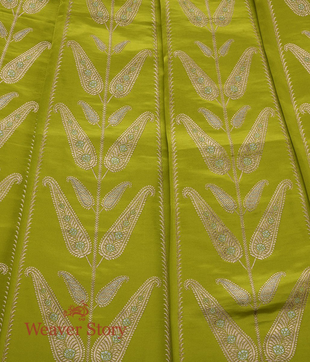 Handloom_Lime_Green_Kadhwa_Silk_Banarasi_Lehenga_WeaverStory_04