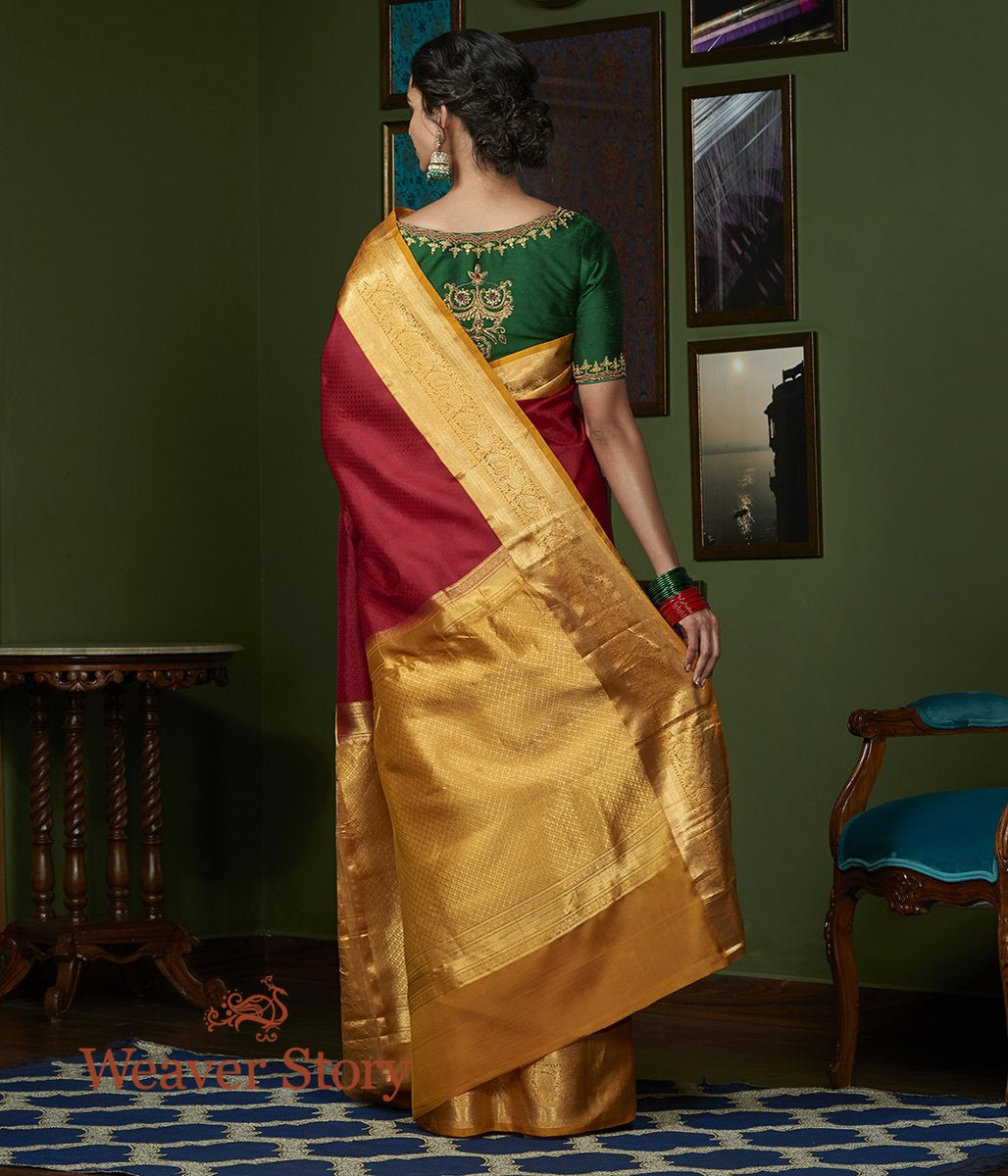 Handwoven_Maroon_Kanjivaram_Saree_with_Mustard_Annapakshi_Border_WeaverStory_03