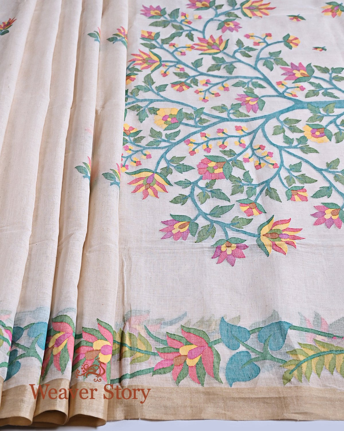 Handwoven_Offwhite_Cotton_Jamdani_Saree_with_Tree_woven_on_Pallu_WeaverStory_03