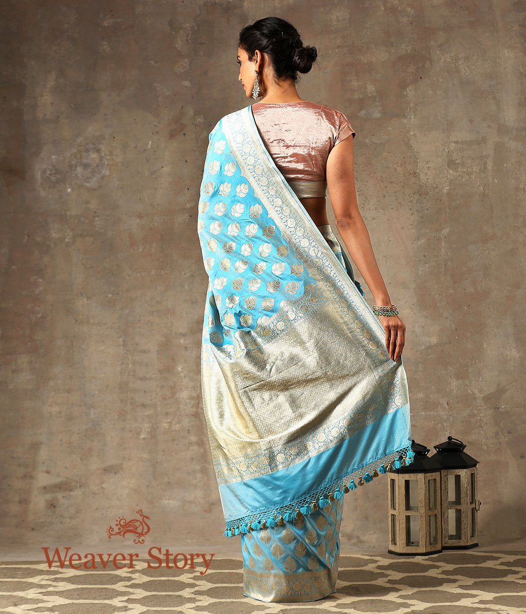 Handwoven_Sky_Blue_Cutwork_Booti_Saree_WeaverStory_03
