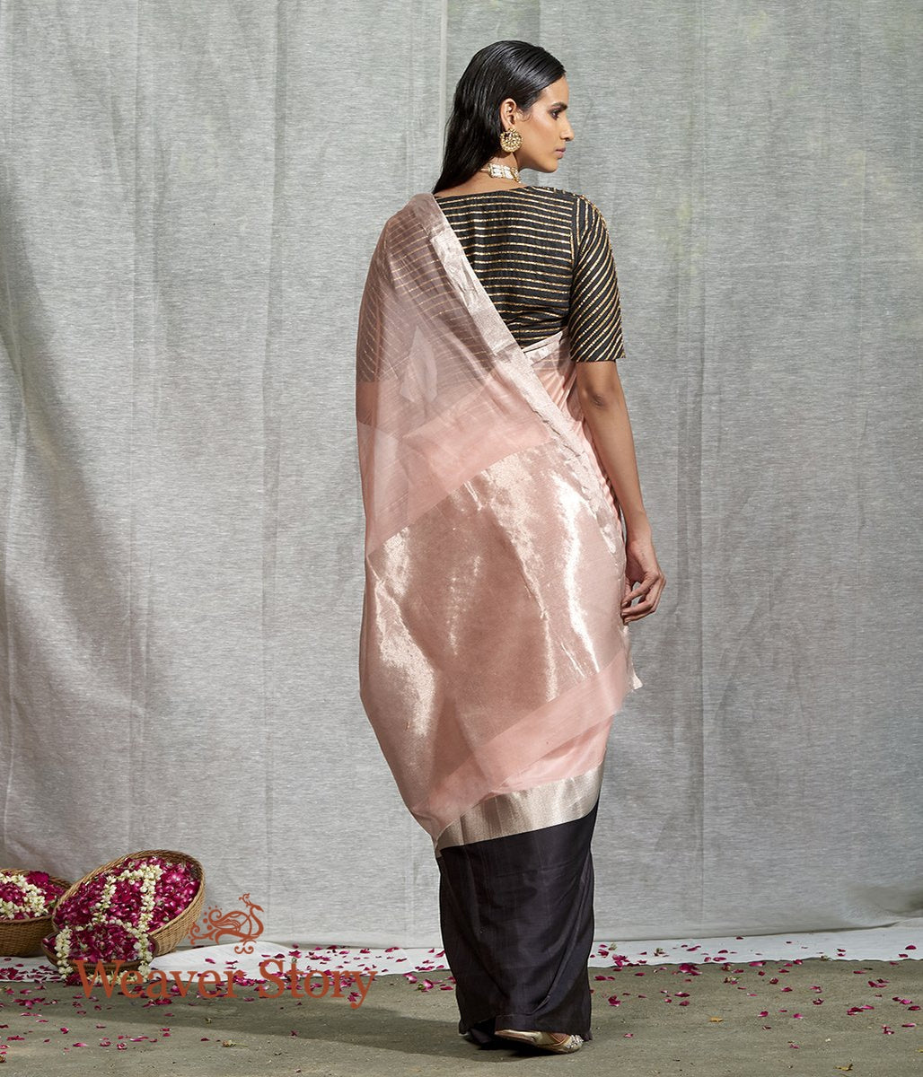 Handwoven_Peach_Plain_Saree_with_Black_Mushroo_Border_WeaverStory_03