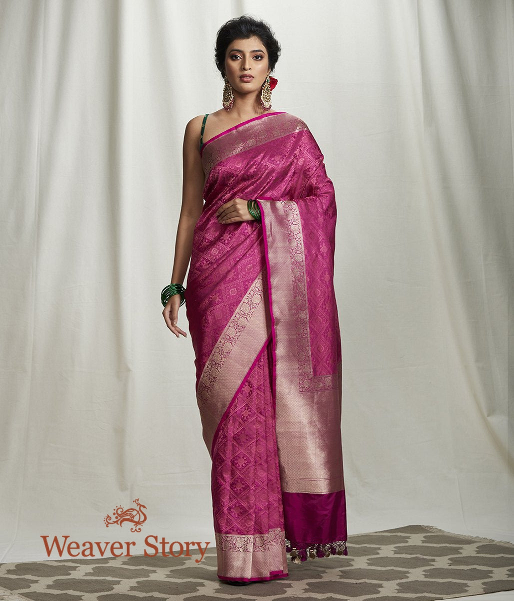 Handwoven_Plum_Tanchoi_Saree_with_Gold_Zari_Border_WeaverStory_03