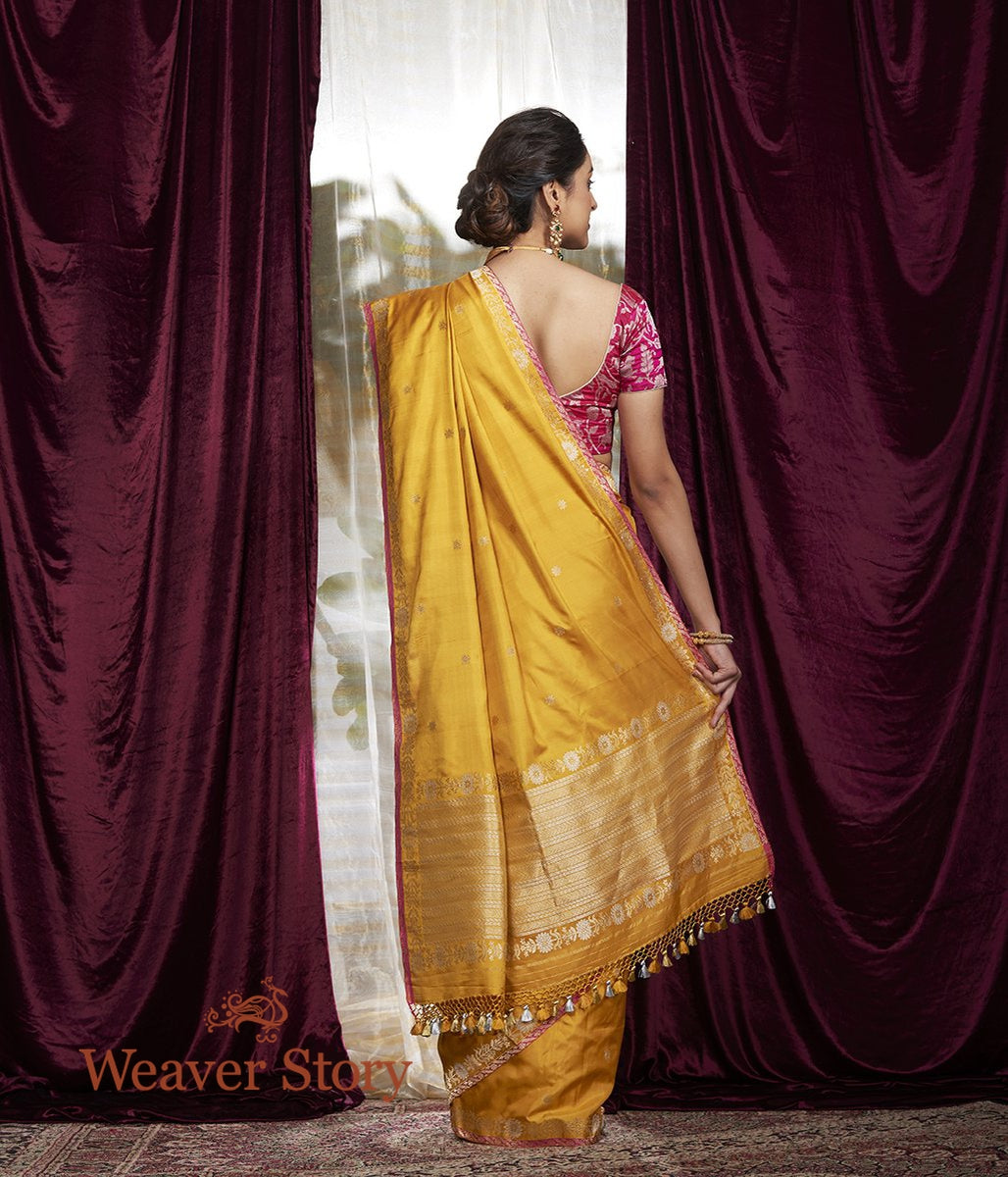 Handwoven_Mustard_Kadhwa_Boota_Saree_with_Small_Border_WeaverStory_03