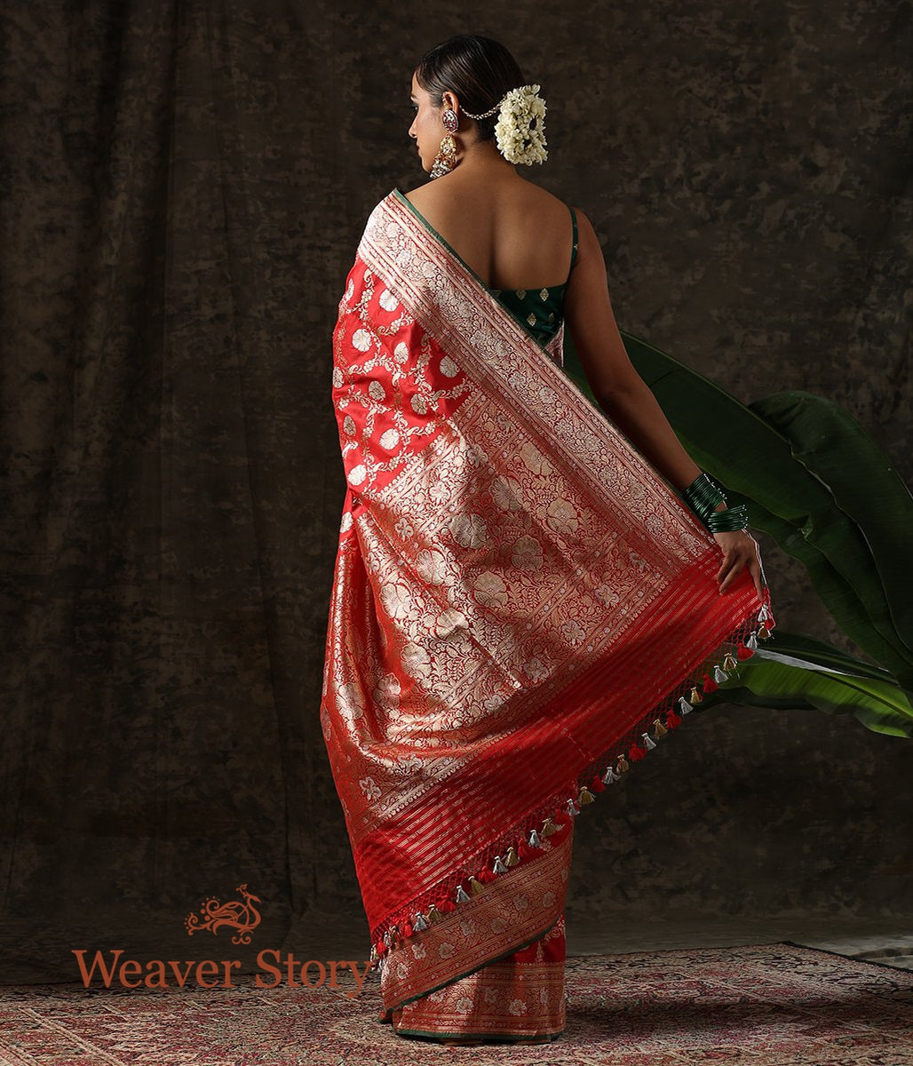 Handwoven_Red_Sona_Rupa_Kadhwa_Jangla_Saree_WeaverStory_03