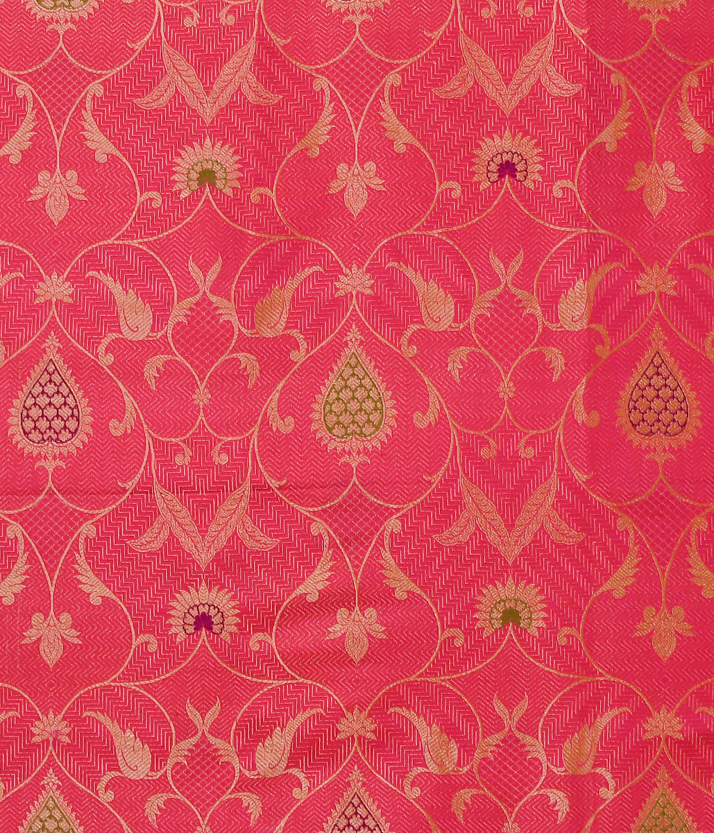 Handloom_Pink_Kimkhab_Fabric_with_Kadhwa_Meenakari_Jaal_WeaverStory_03