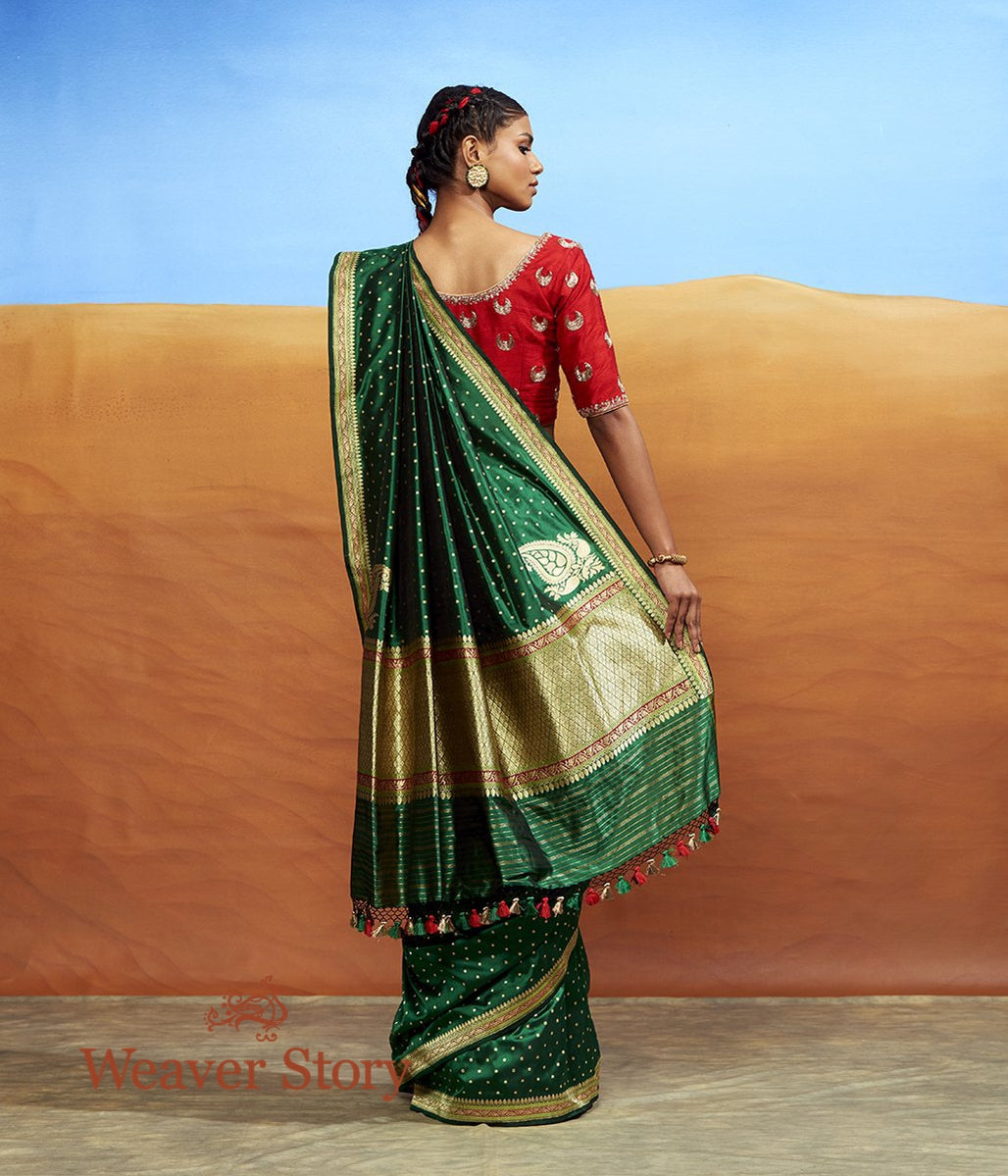 Handwoven_Green_Banarasi_Saree_with_Red_Blouse_WeaverStory_03