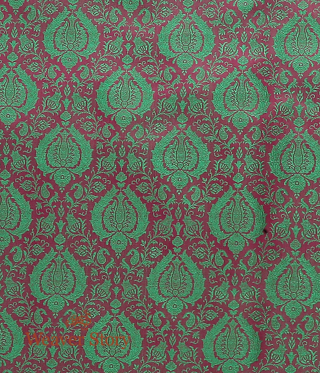 Handloom_Green_and_Purple_Self_Tanchoi_Fabric_WeaverStory_03