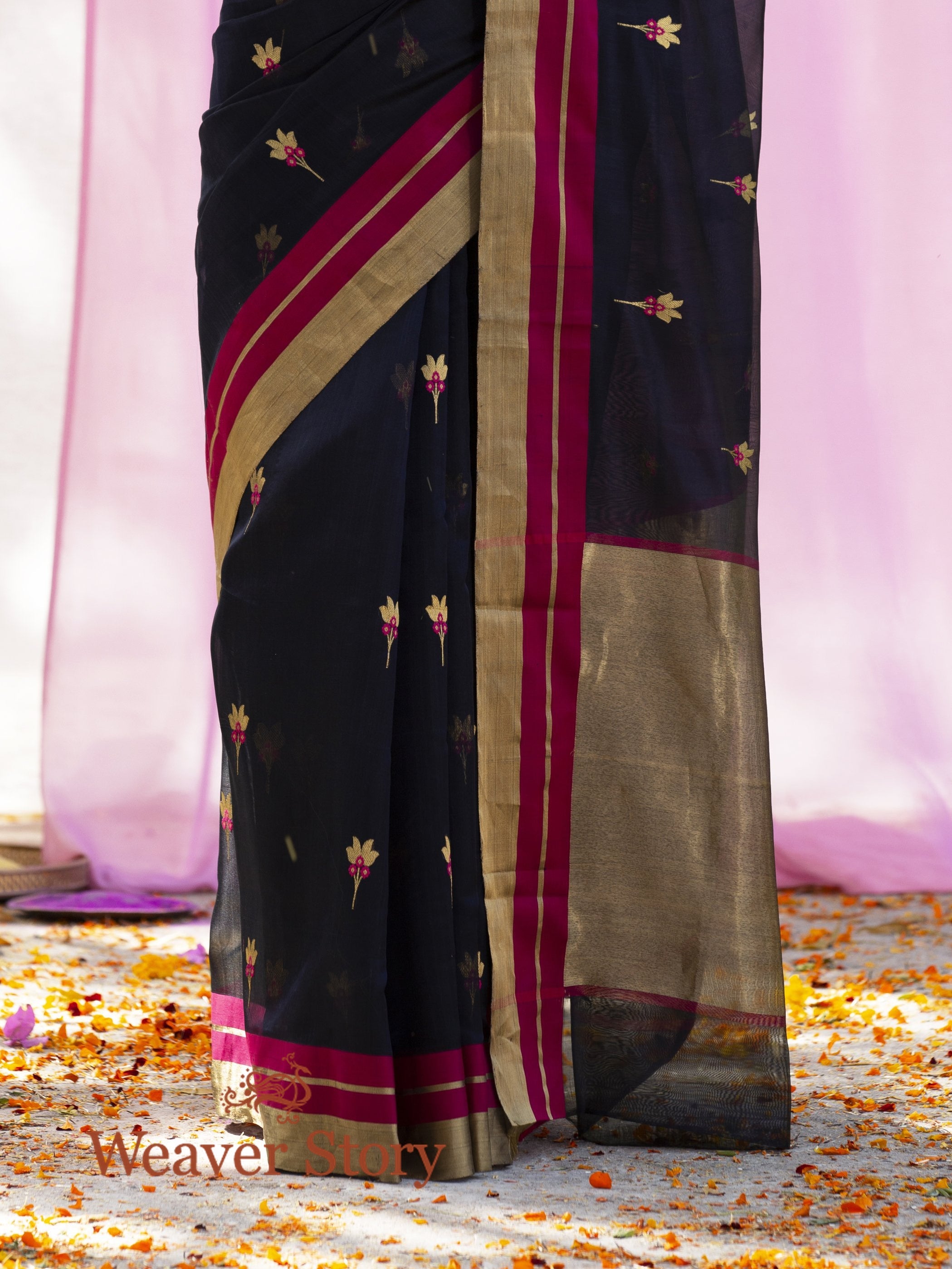 Handwoven_Blue_Chanderi_Silk_Saree_with_Small_Meenakari_Flowers_WeaverStory_04