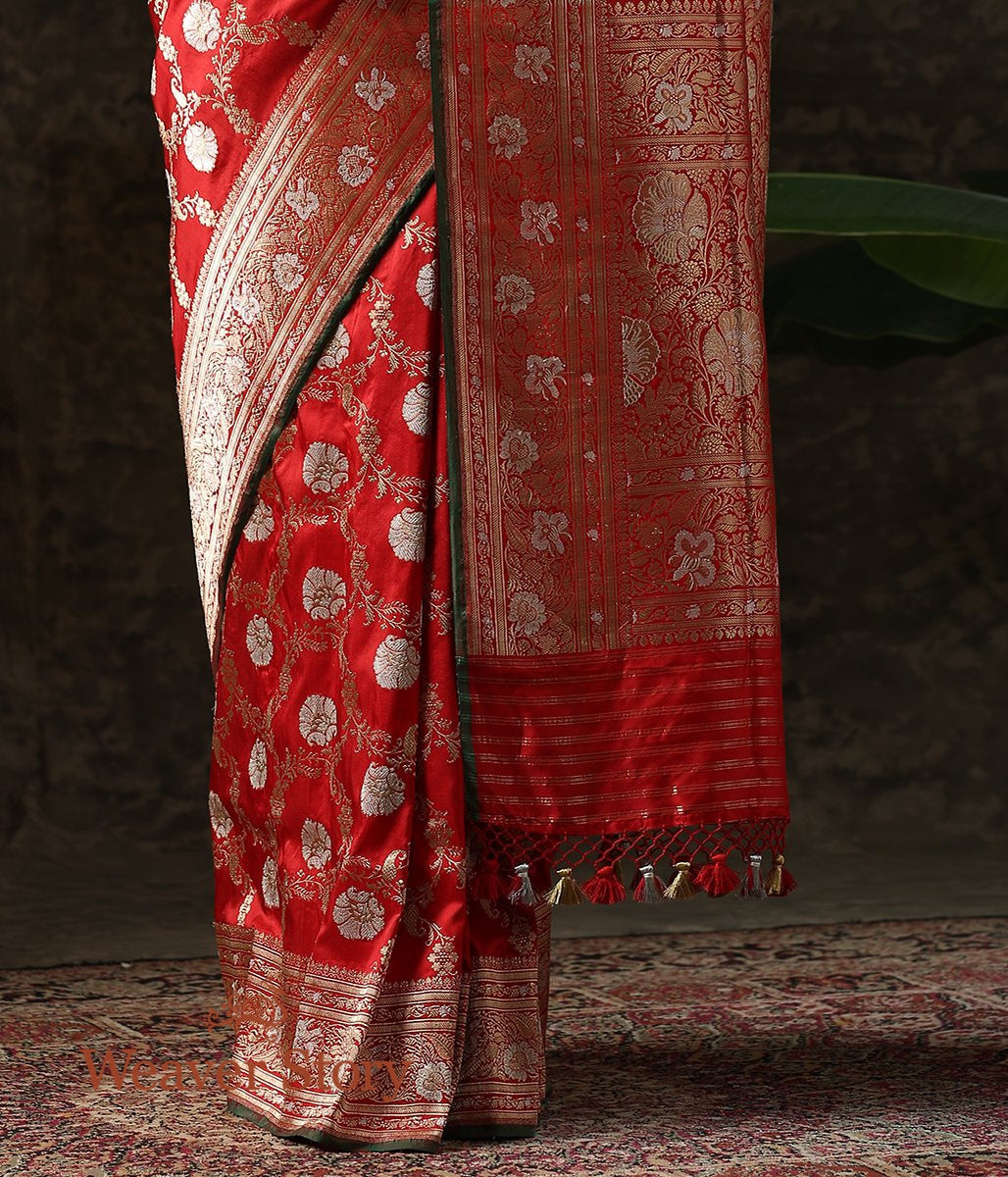 Handwoven_Red_Sona_Rupa_Kadhwa_Jangla_Saree_WeaverStory_04