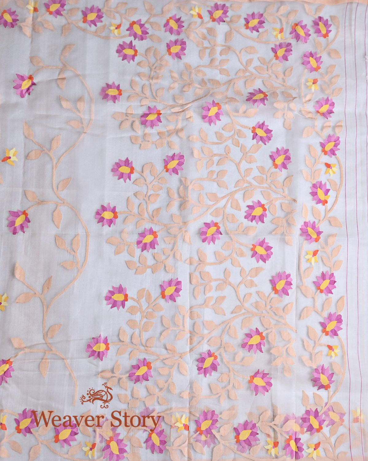 Handwoven_Offwhite_All_Over_Floral_Jaal_Dhakai_Jamdani_Saree_WeaverStory_04