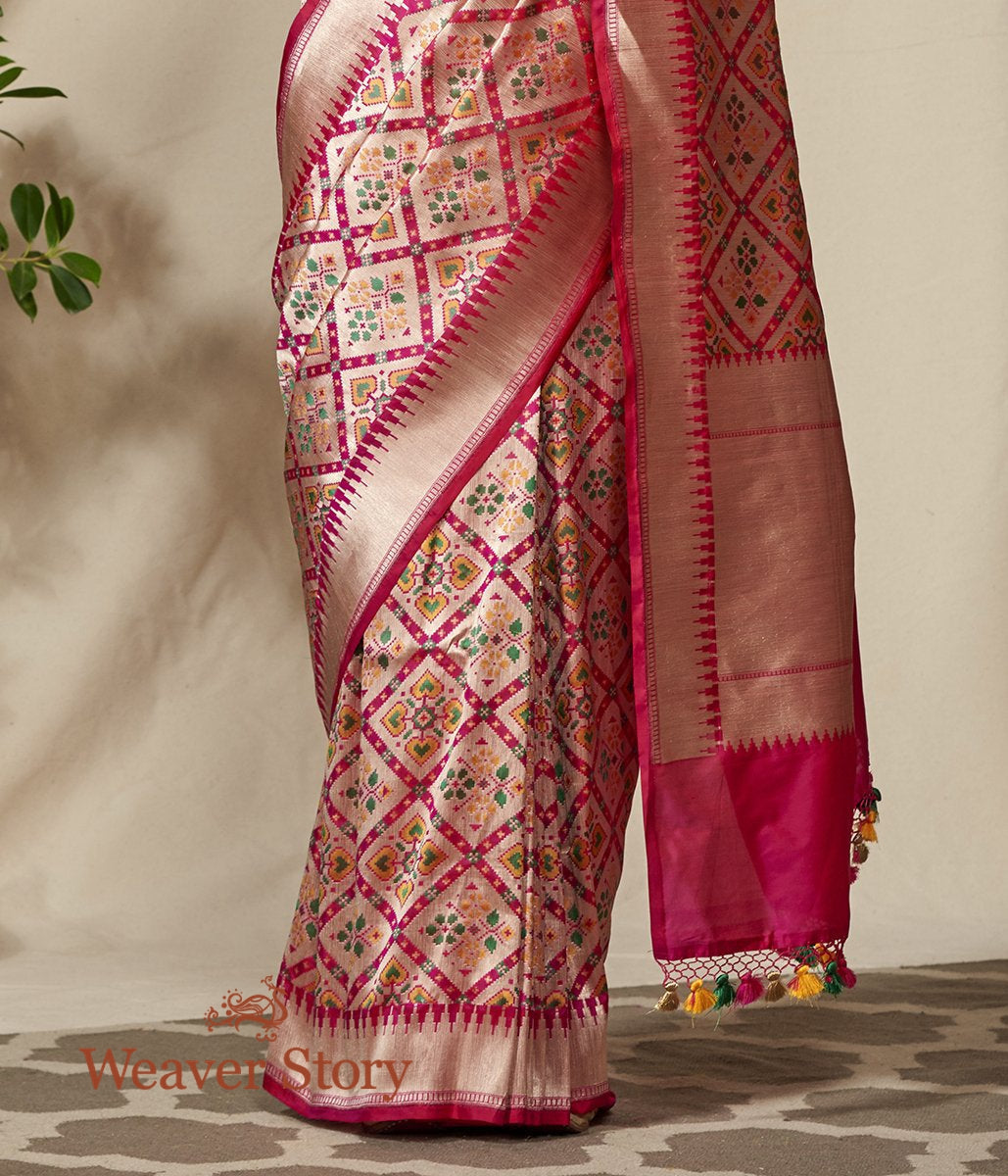 Handwoven_Pink_Banarasi_Patola_Saree_with_Zari_Base_WeaverStory_04