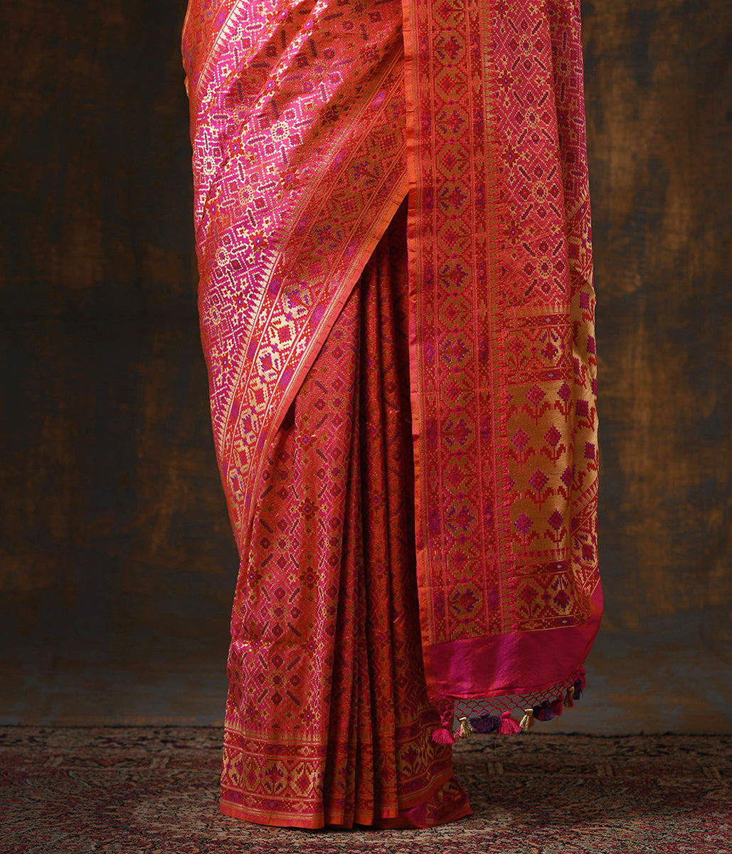 Handloom_Pink_Peach_Heavy_Banarasi_Patola_Saree_WeaverStory_04