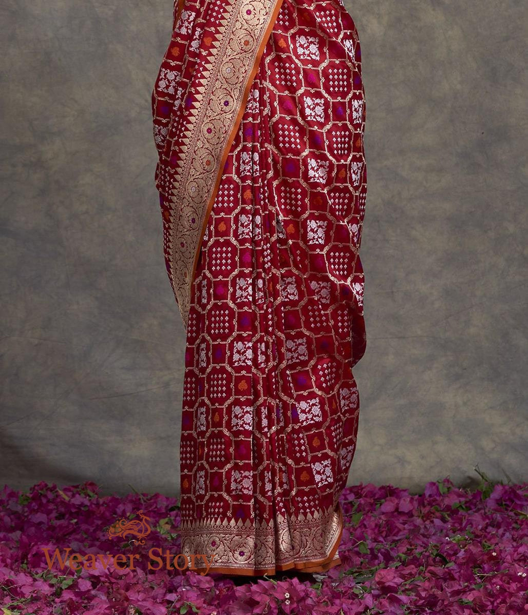 Handwoven_Red_Meenakari_Jangla_Saree_-_Master_Weaver_WeaverStory_04