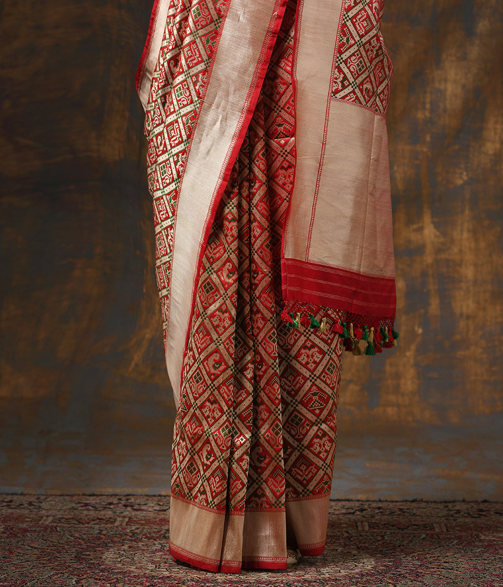 Handloom_Red_Patola_Banarasi_Saree_with_Green_Meenakari_WeaverStory_04