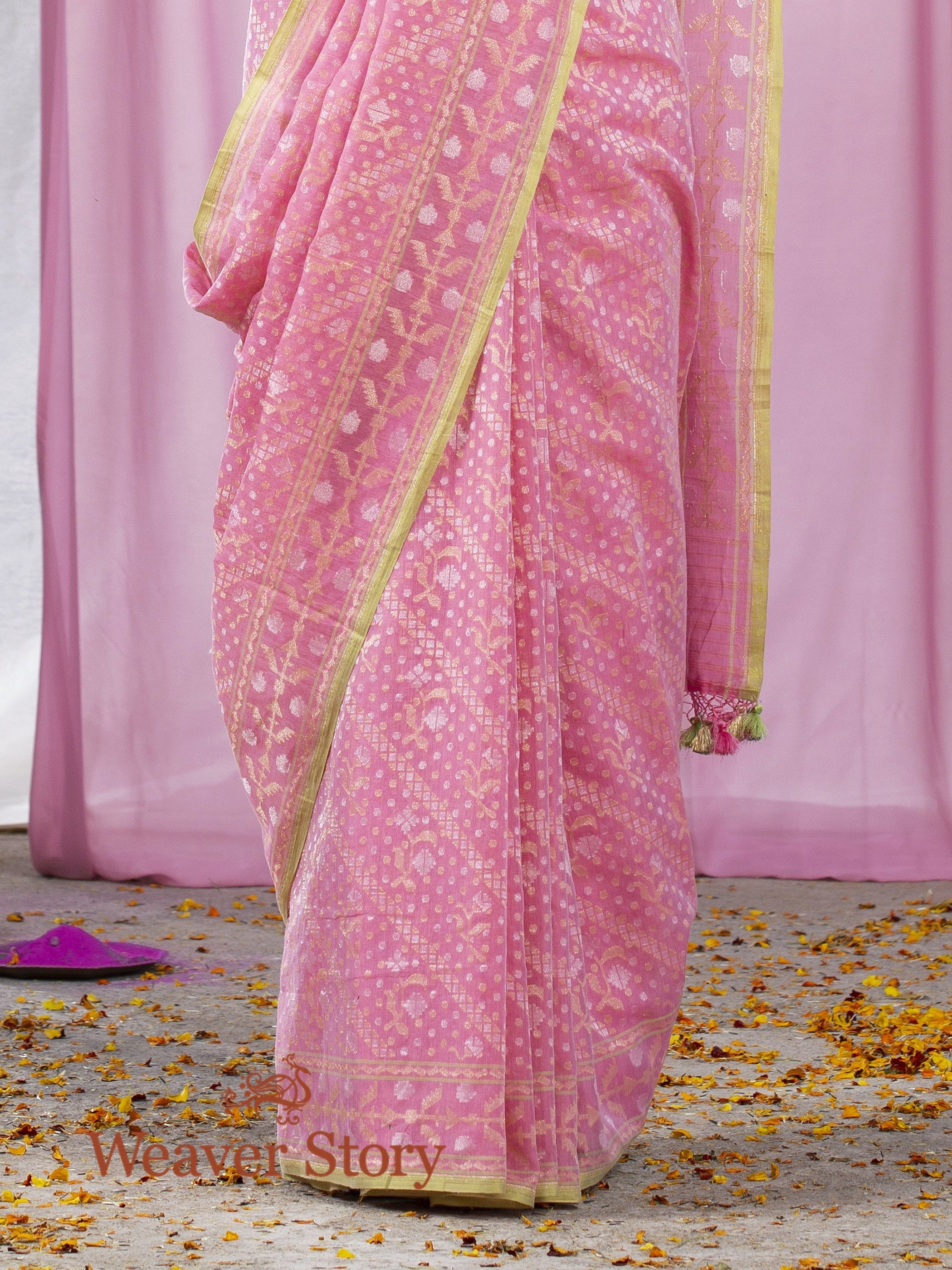 Handwoven_Light_Pink_Jamdani_Cotton_Saree_WeaverStory_04