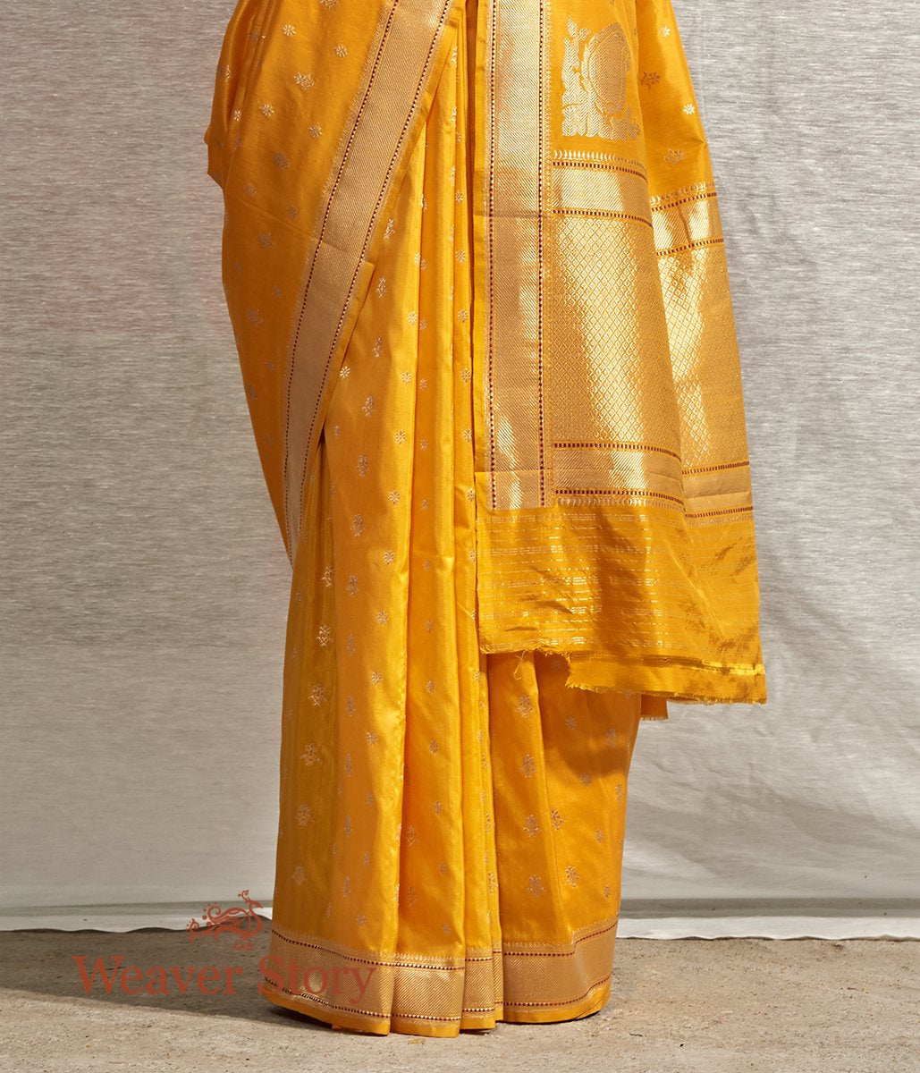 Handloom_Yellow_Ektara_Saree_with_Konia_WeaverStory_04