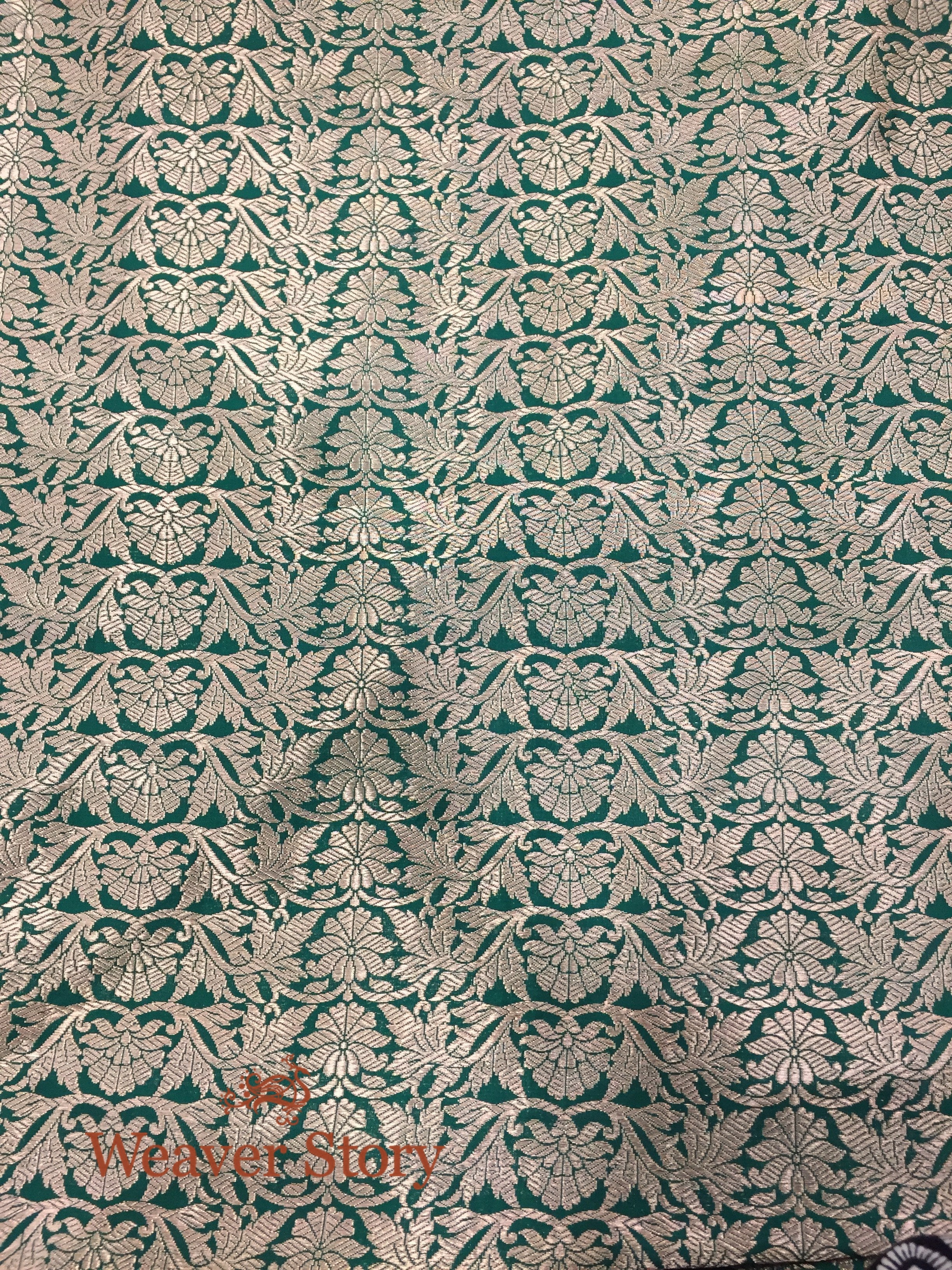 Green_Handloom_Kadhwa_Banarasi_Lehenga_with_Meenakari_WeaverStory_04