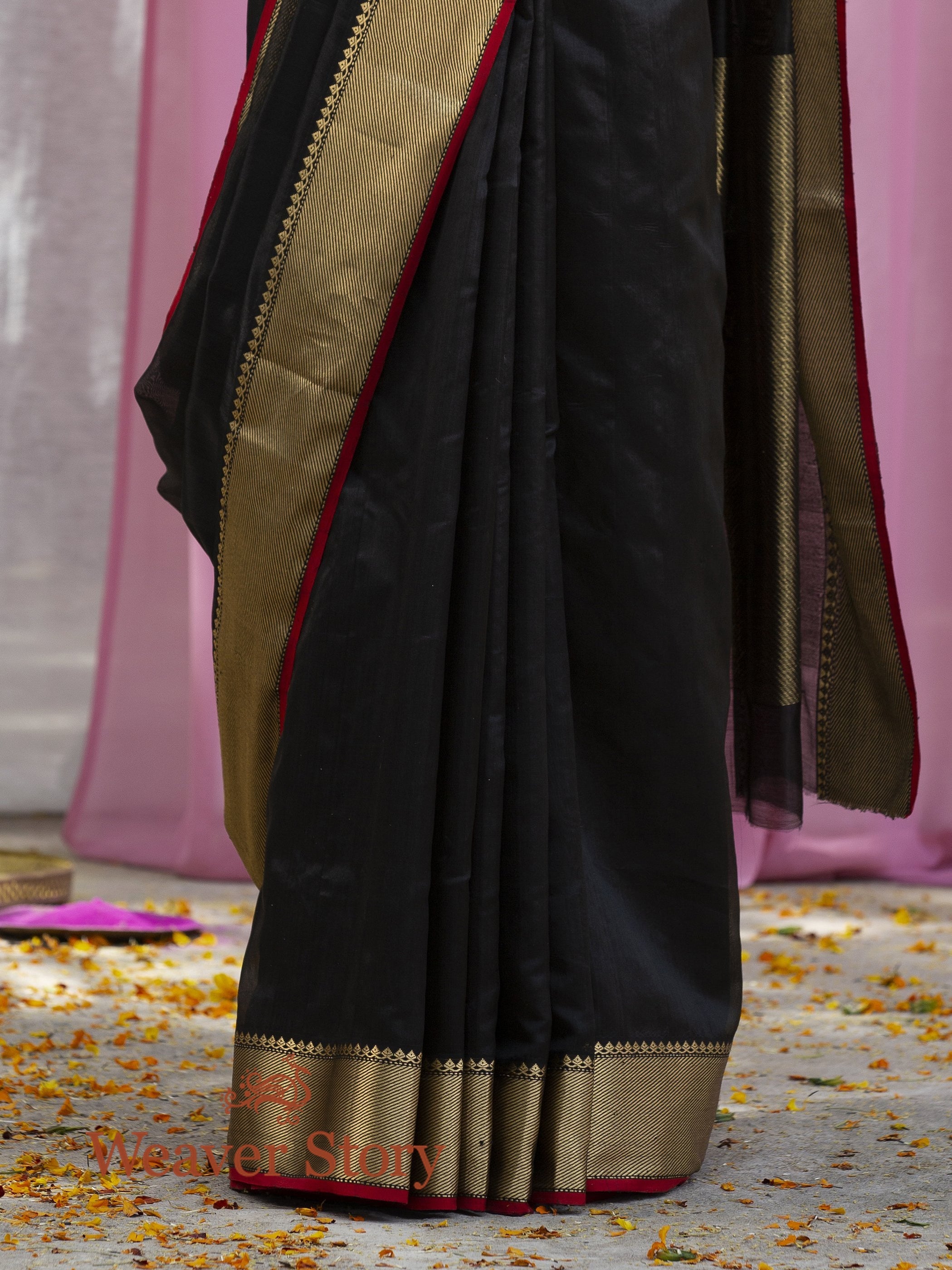 Handwoven_Black_Plain_Chanderi_Saree_with_Gold_Border_WeaverStory_04