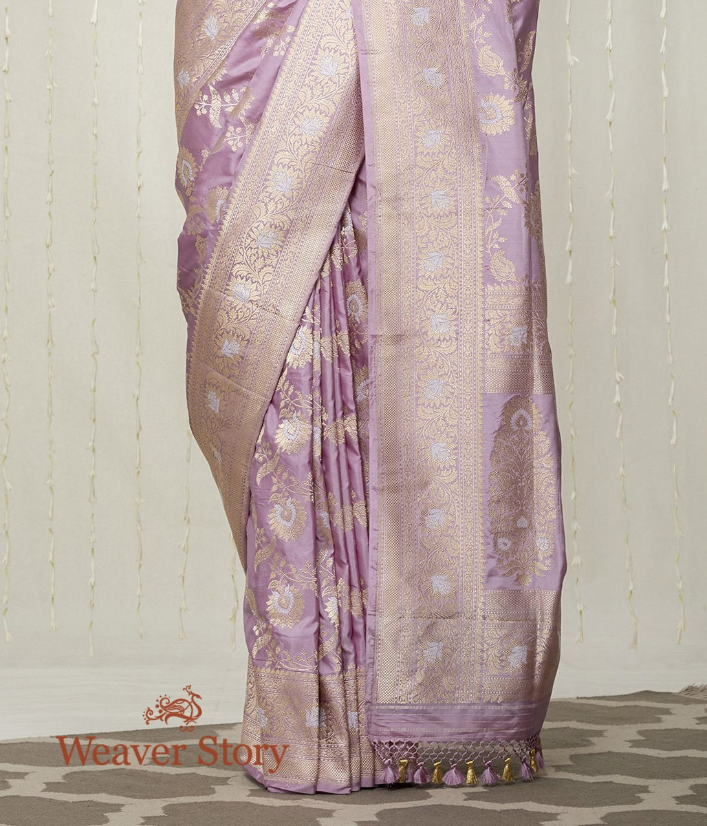 Handwoven_Lilac_Kadhwa_Banarasi_Jangla_Saree_WeaverStory_04