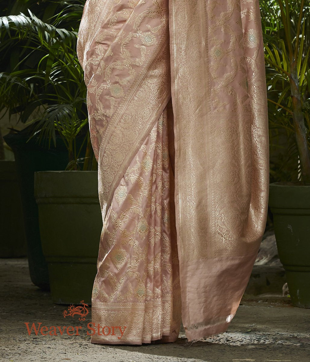 Handwoven_Powder_Pink_Shikargah_Jangla_Saree_WeaverStory_04