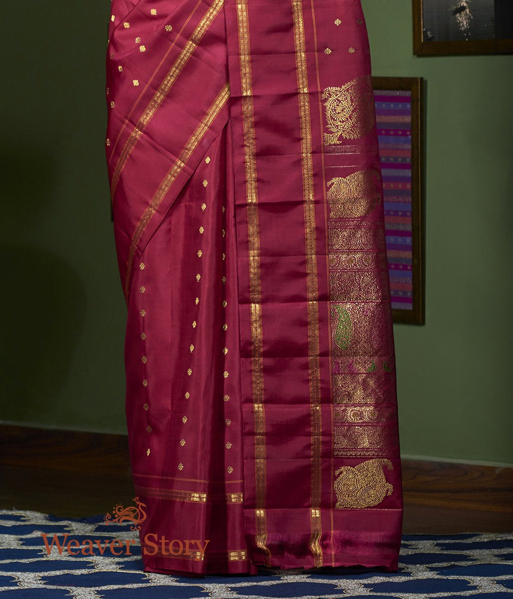 Handwoven_Maroon_Kanjivaram_Saree_with_Bird_Motifs_WeaverStory_04