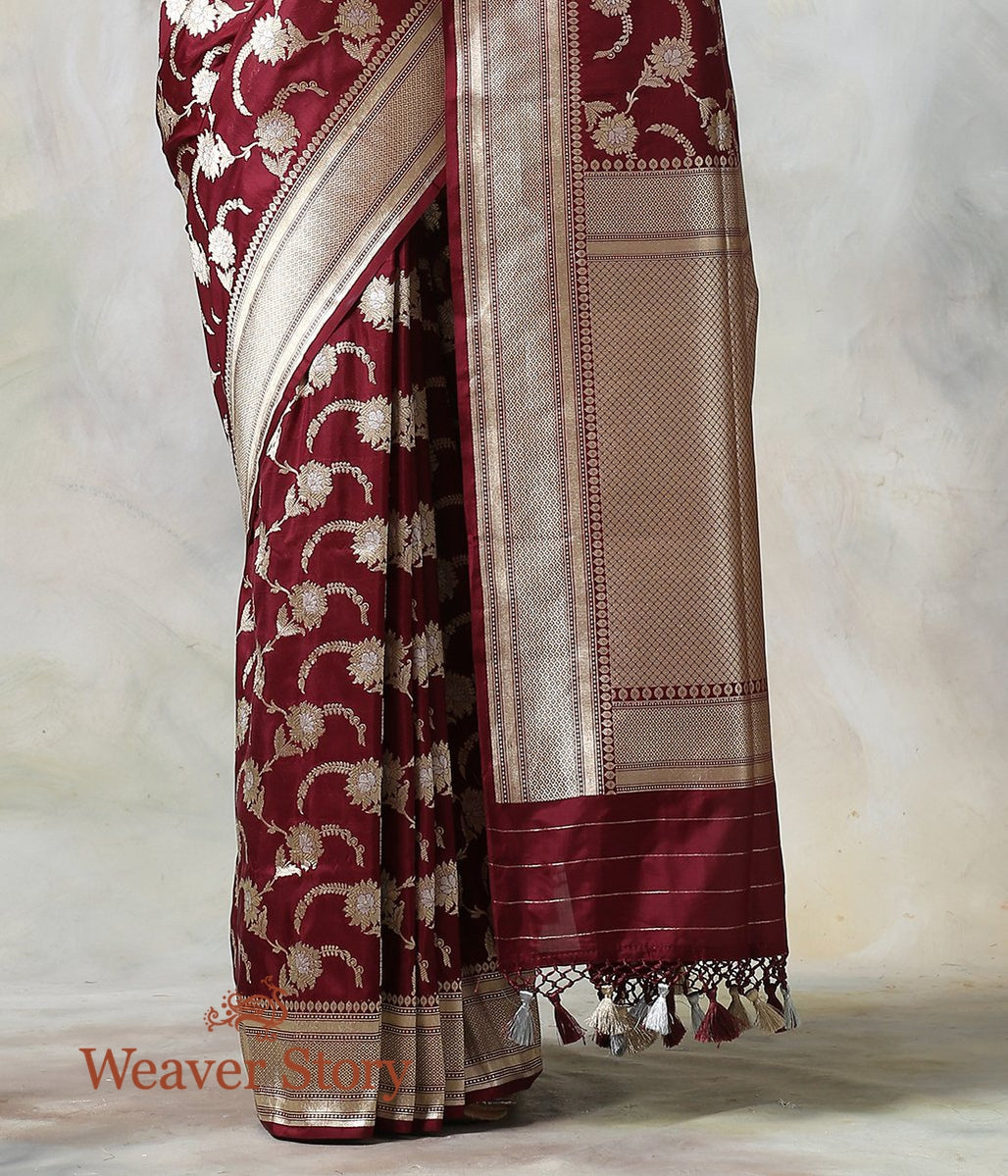 Handwoven_Wine_Cutwork_Jangla_Saree_with_a_Brocade_Blouse_WeaverStory_04