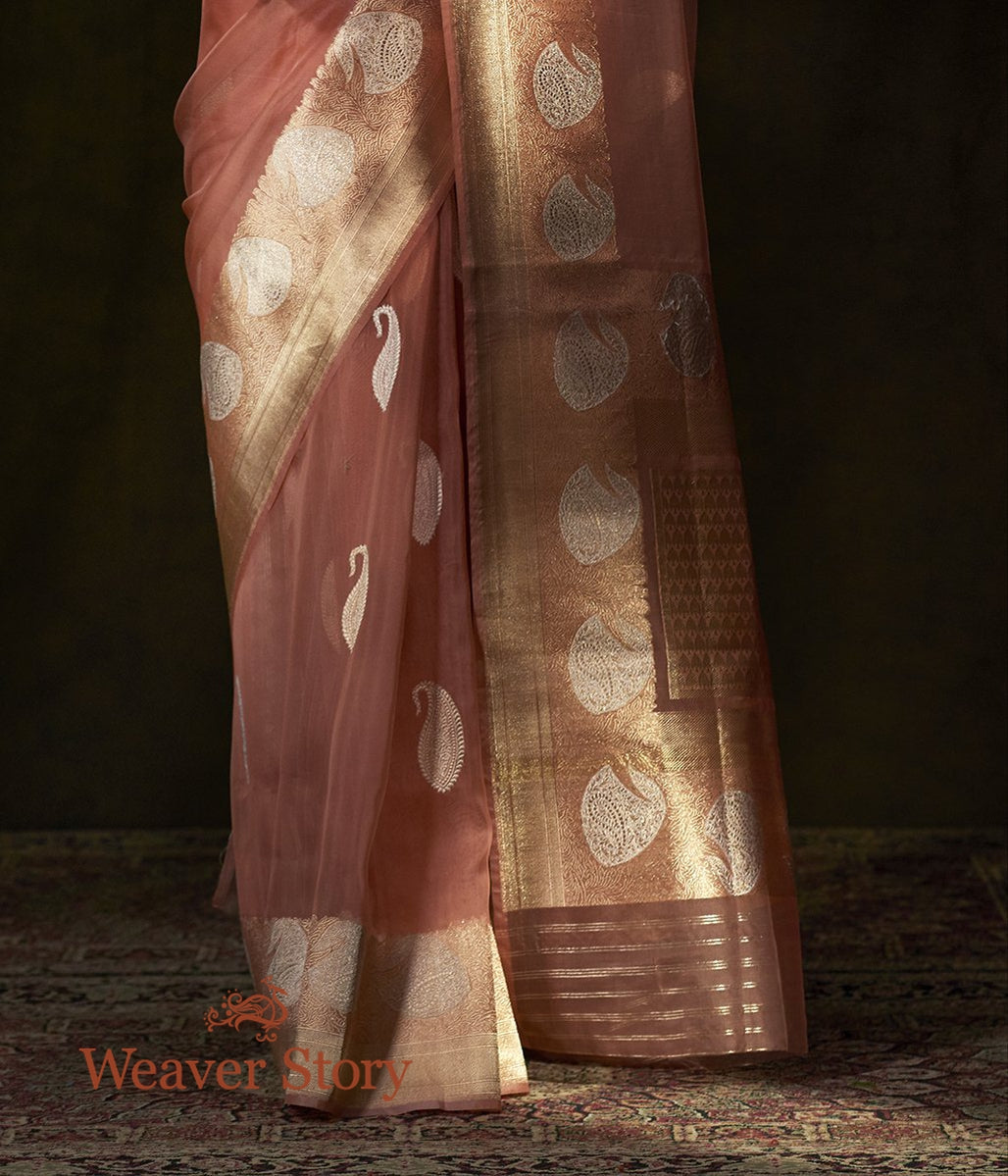 Handloom_Soft_Peach_Kora_Silk_Banarasi_Saree_with_Kadhwa_Weave_WeaverStory_04