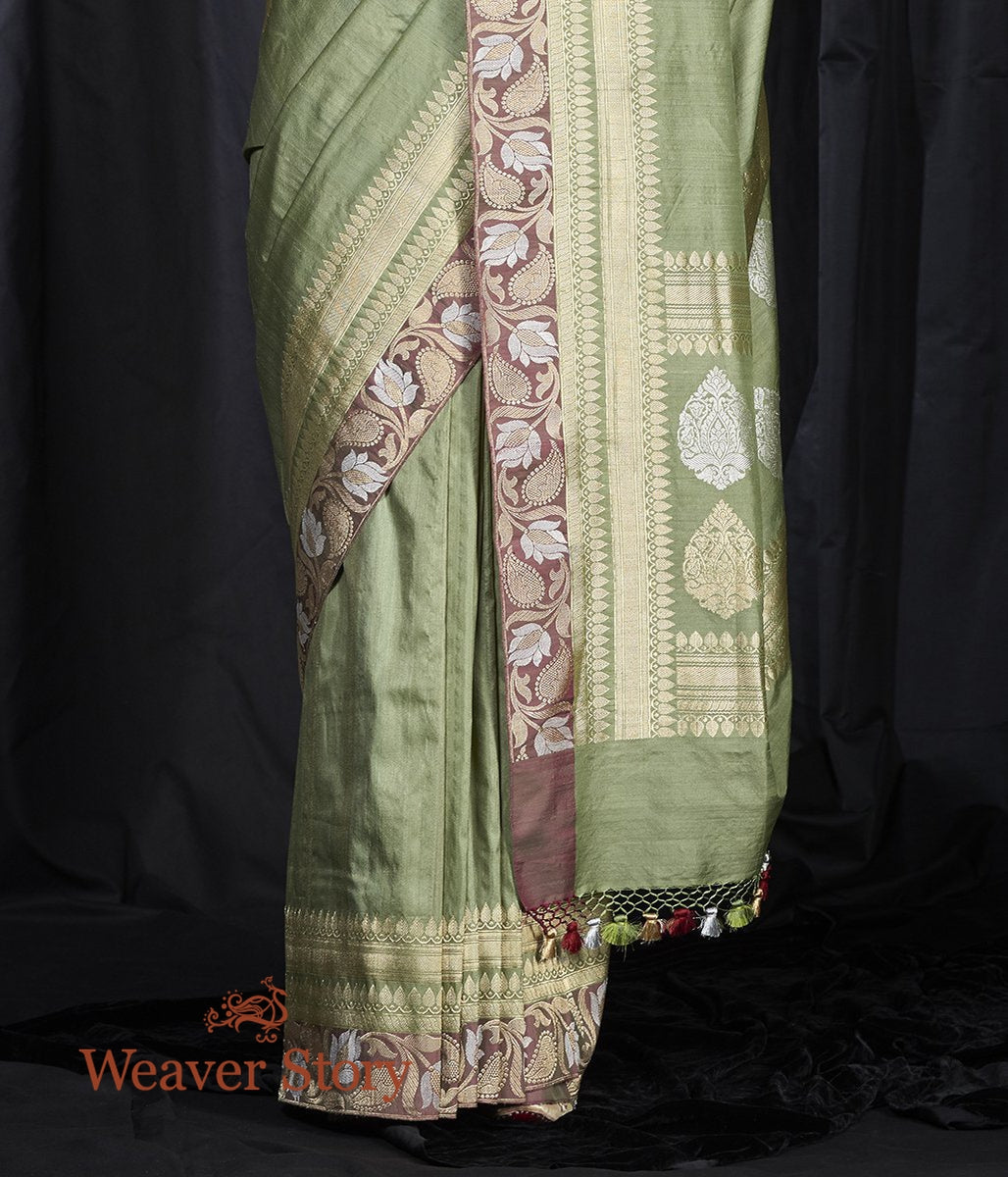 Handwoven_Green_Tusser_Saree_with_Wine_Kadhwa_Border_WeaverStory_04