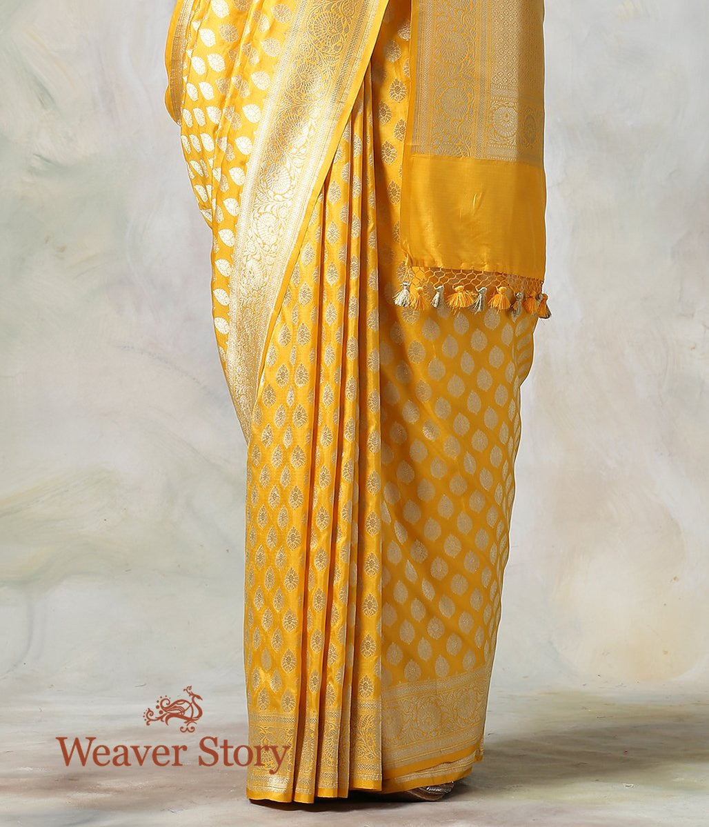 Handwoven_Yellow_Cutwork_Booti_Saree_WeaverStory_04