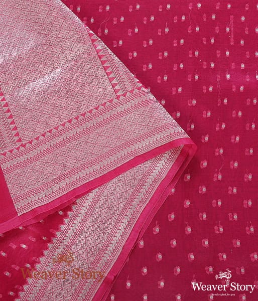 Handwoven_Pink_Organza_Silver_Booti_Dupatta_WeaverStory_04