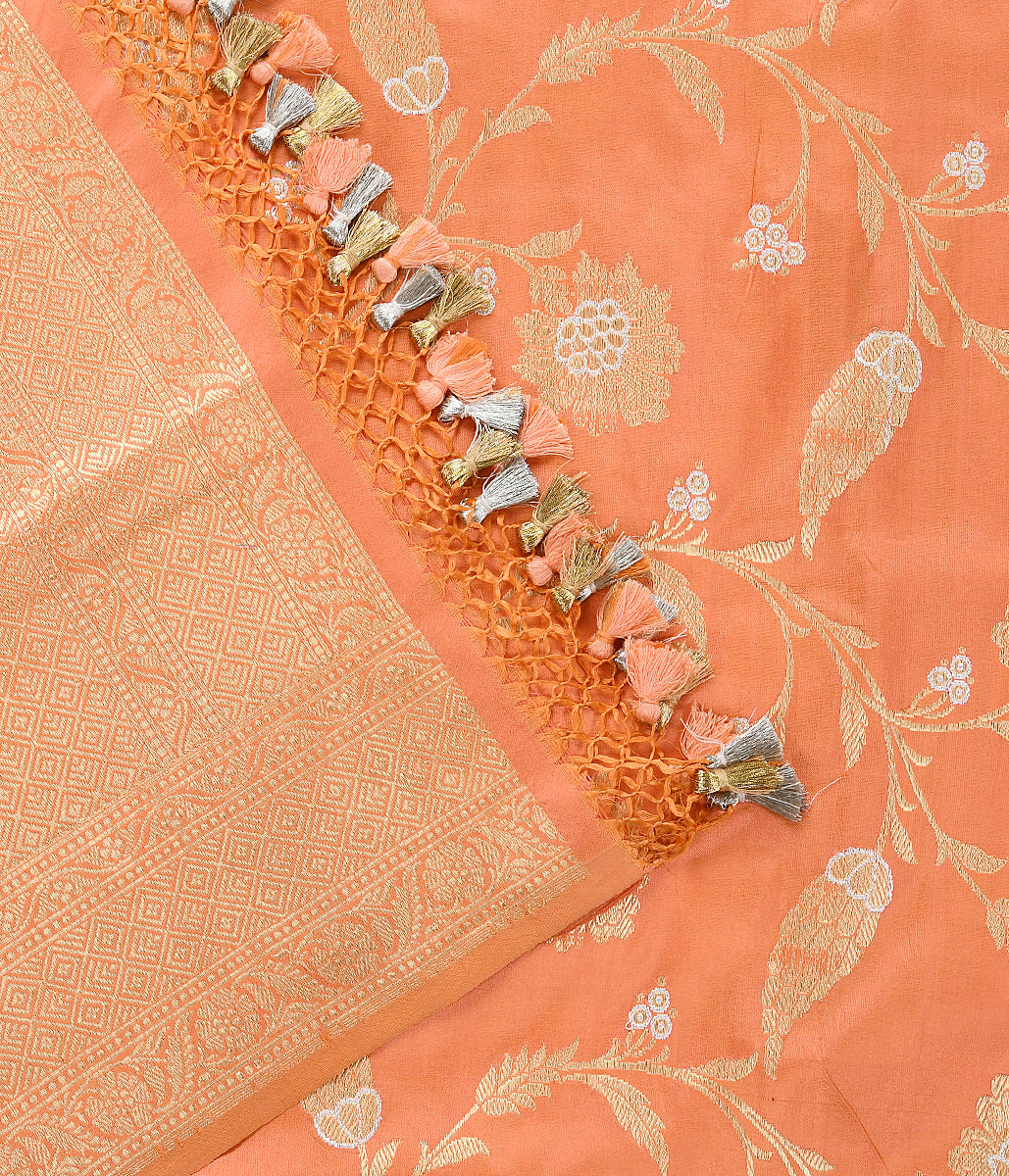 Handloom_Peach_Sona_Rupa_Kadhwa_Jangla_Dupatta_WeaverStory_04