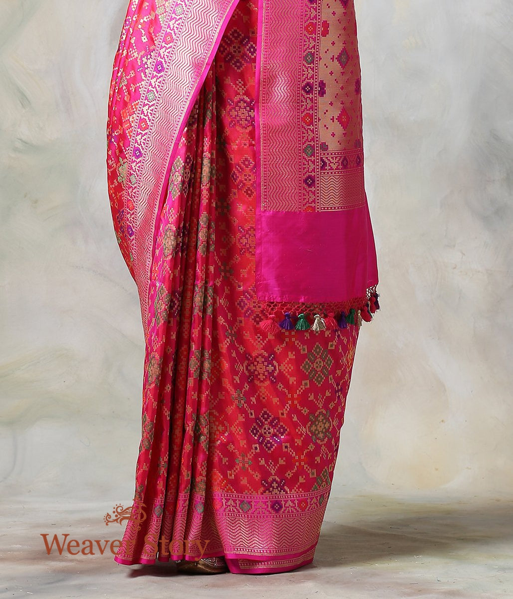 Handloom_Banarasi_Patola_Saree_in_Hot_Pink_WeaverStory_04