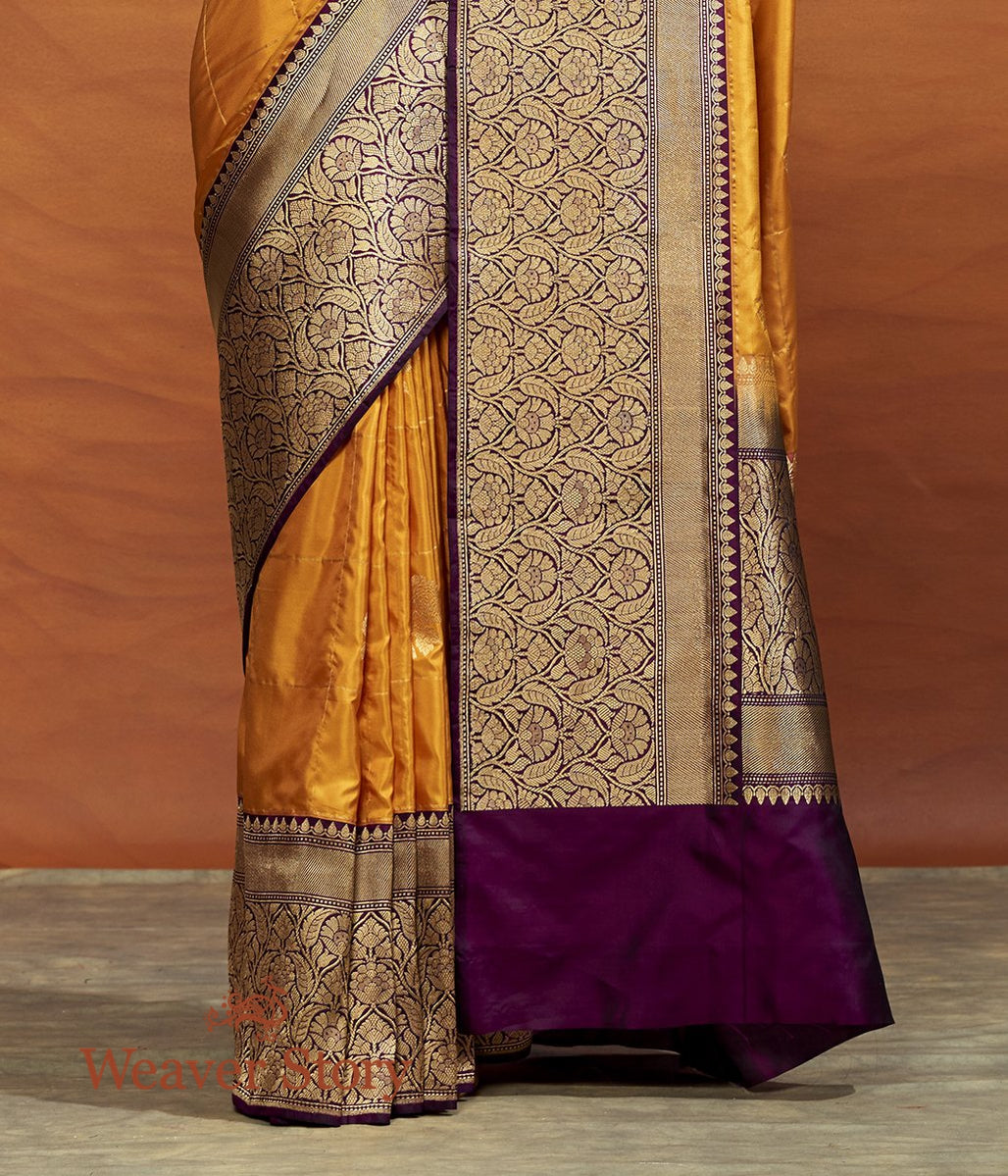 Handwoven_Yellow_Katan_Silk_Saree_with_Kadhiyal_Border_WeaverStory_04