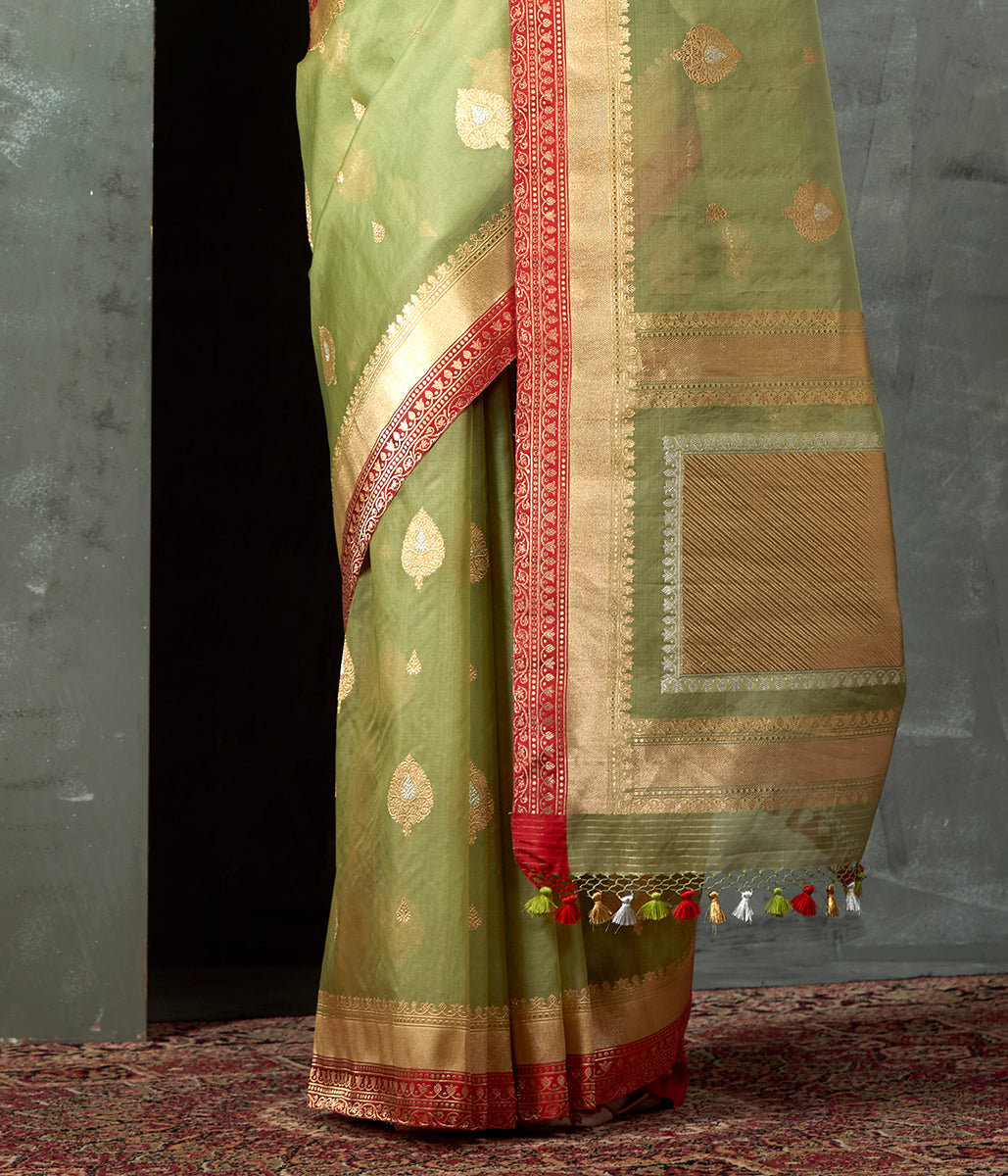 Handloom_Pista_Green_Kora_Saree_with_Red_Selvedge_WeaverStory_04