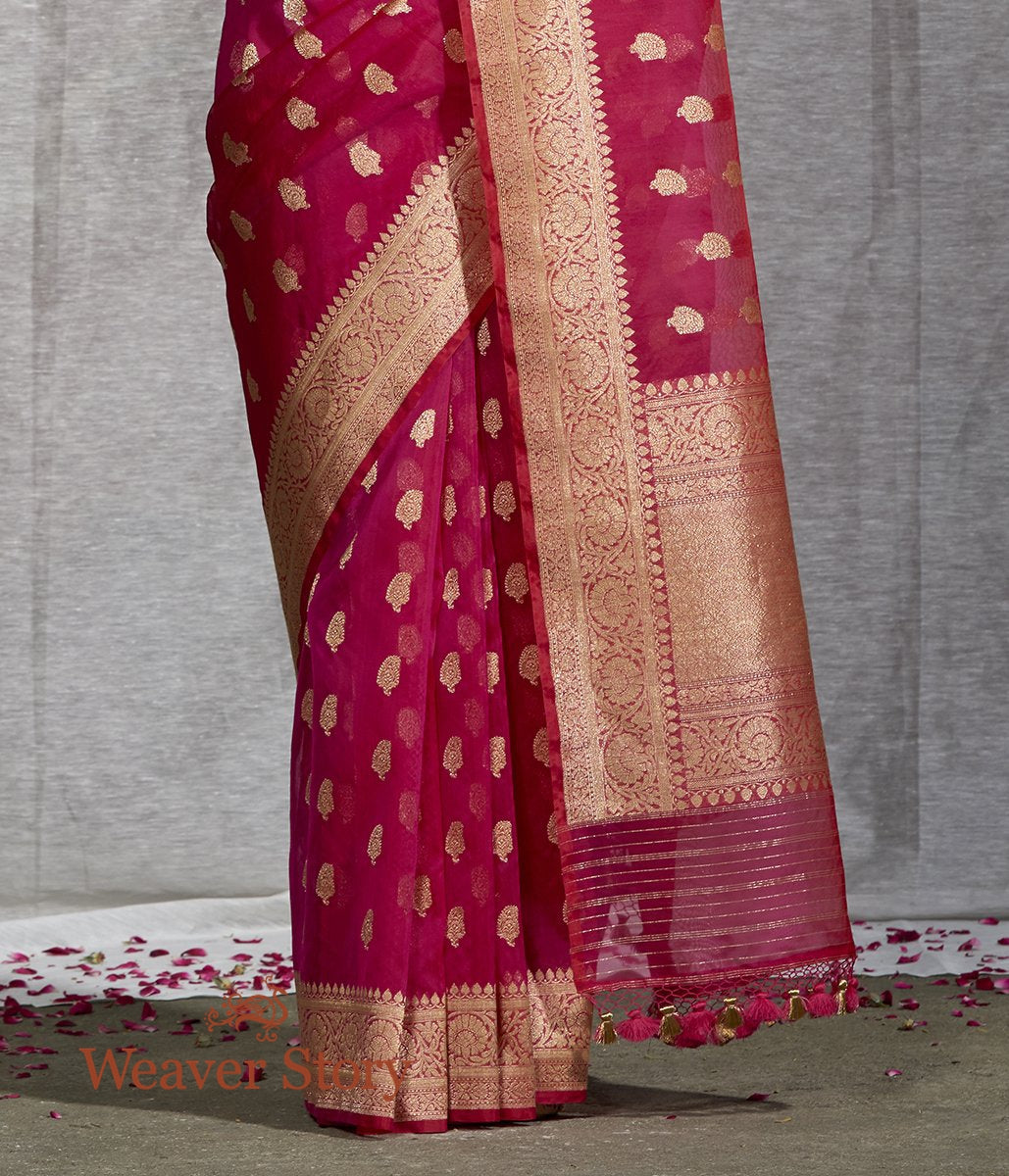 Handwoven_Rani_Pink_Kora_Silk_Banarasi_Saree_WeaverStory_04
