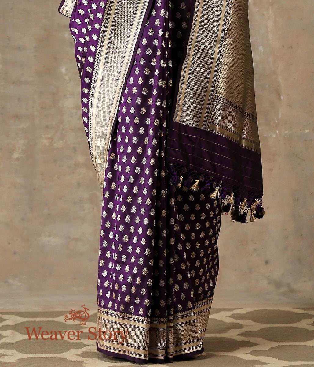 Handwoven_Purple_Banarasi_Katan_Silk_Saree_with_Zari_Booti_WeaverStory_04
