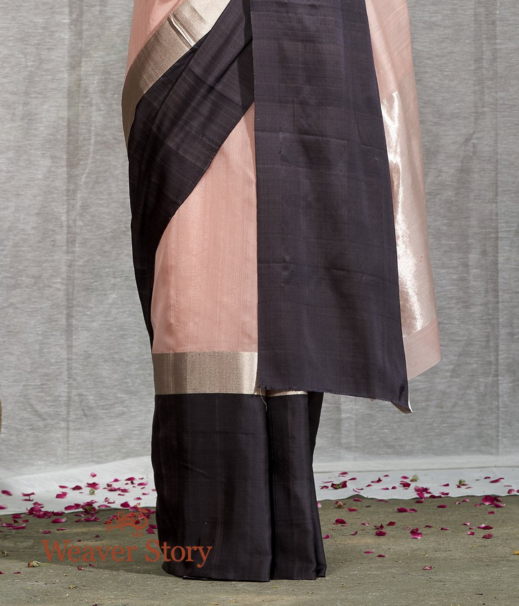 Handwoven_Peach_Plain_Saree_with_Black_Mushroo_Border_WeaverStory_04