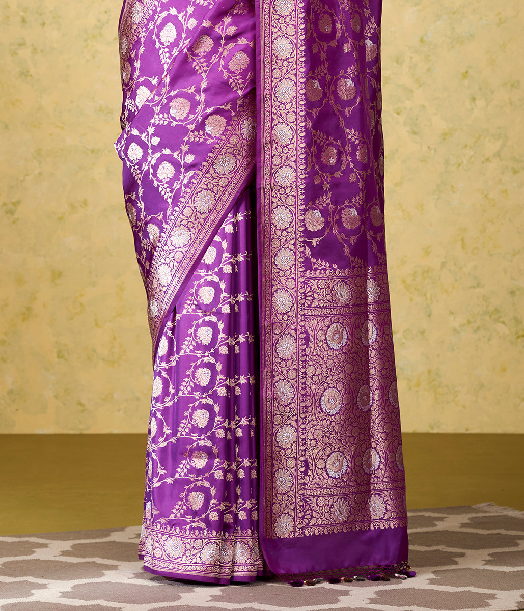 Handloom_Purple_Antique_Zari_Jangla_Saree_WeaverStory_04