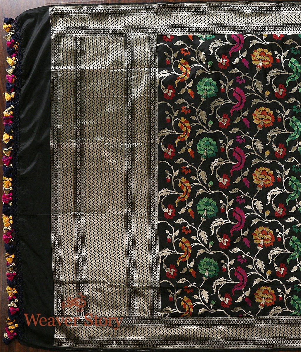 Handloom_Black_Banarasi_Jangla_Dupatta_with_Meenakari_WeaverStory_04